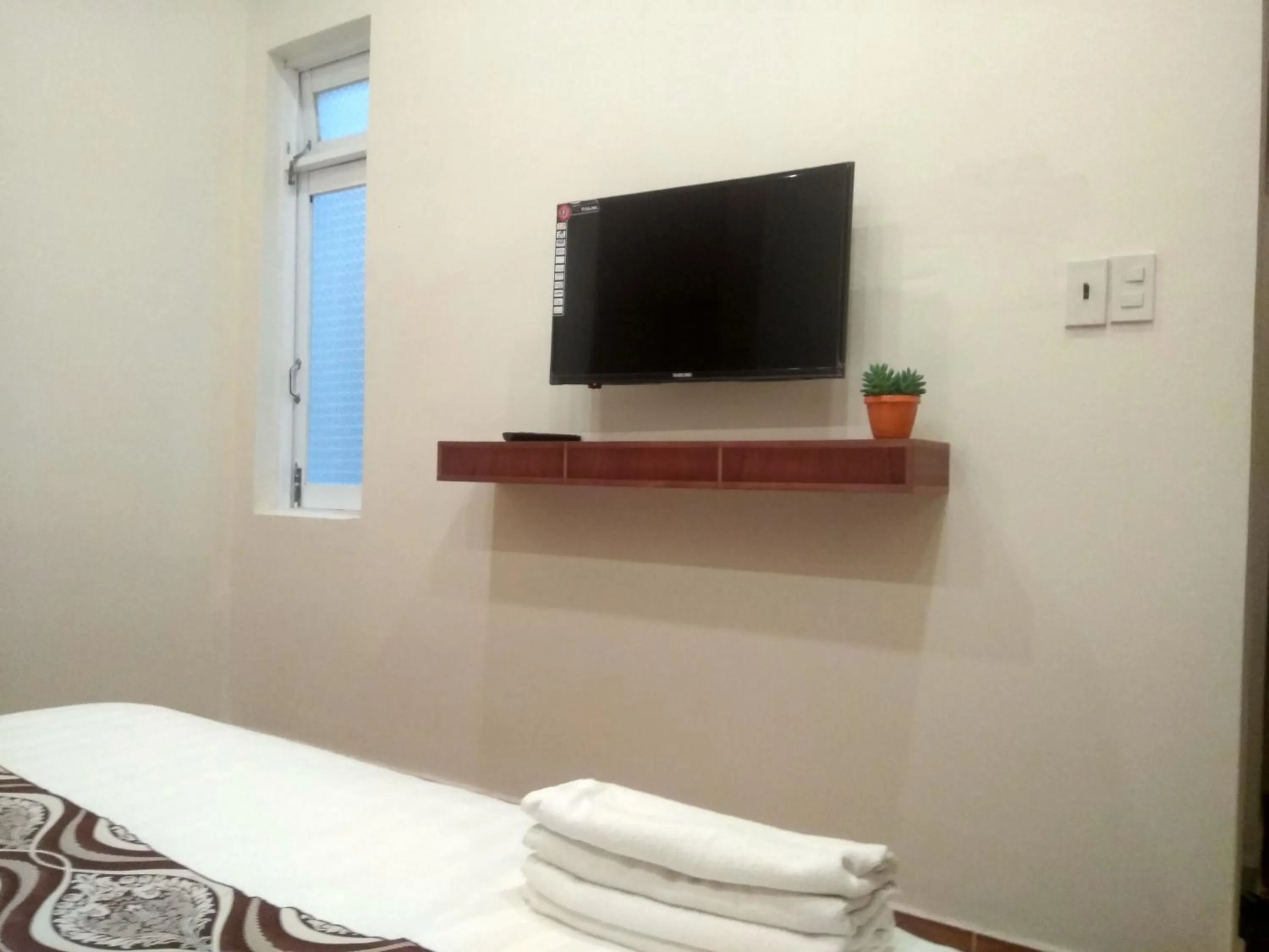 Bedroom in Hong My Hotel