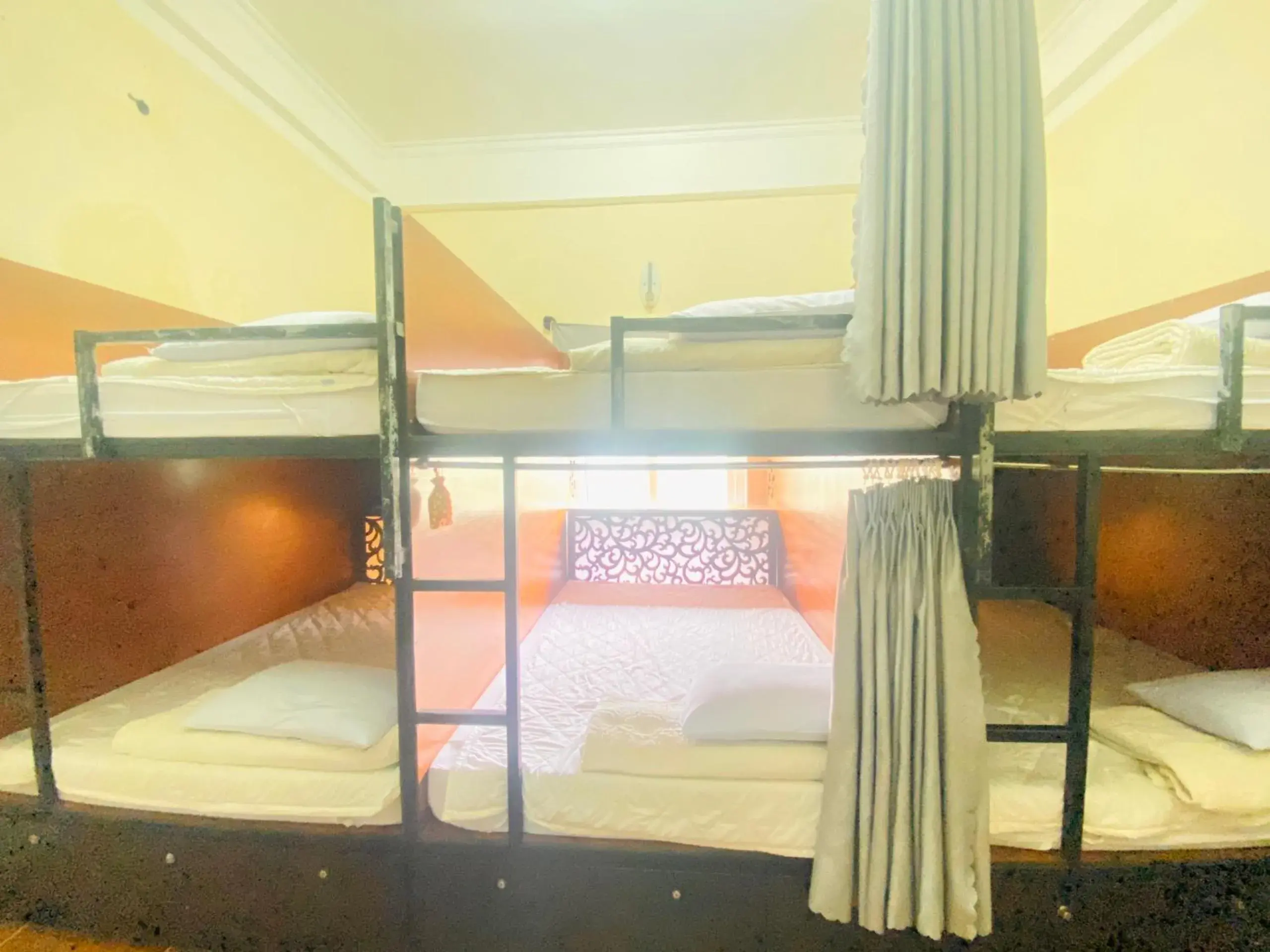 Deluxe Room (2 Adults + 1 Child) in Hong My Hotel Deluxe Room (2 Adults + 1 Child) in Hong My Hotel