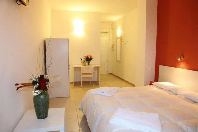 Photo of the whole room, Bed in Hotel La Punta