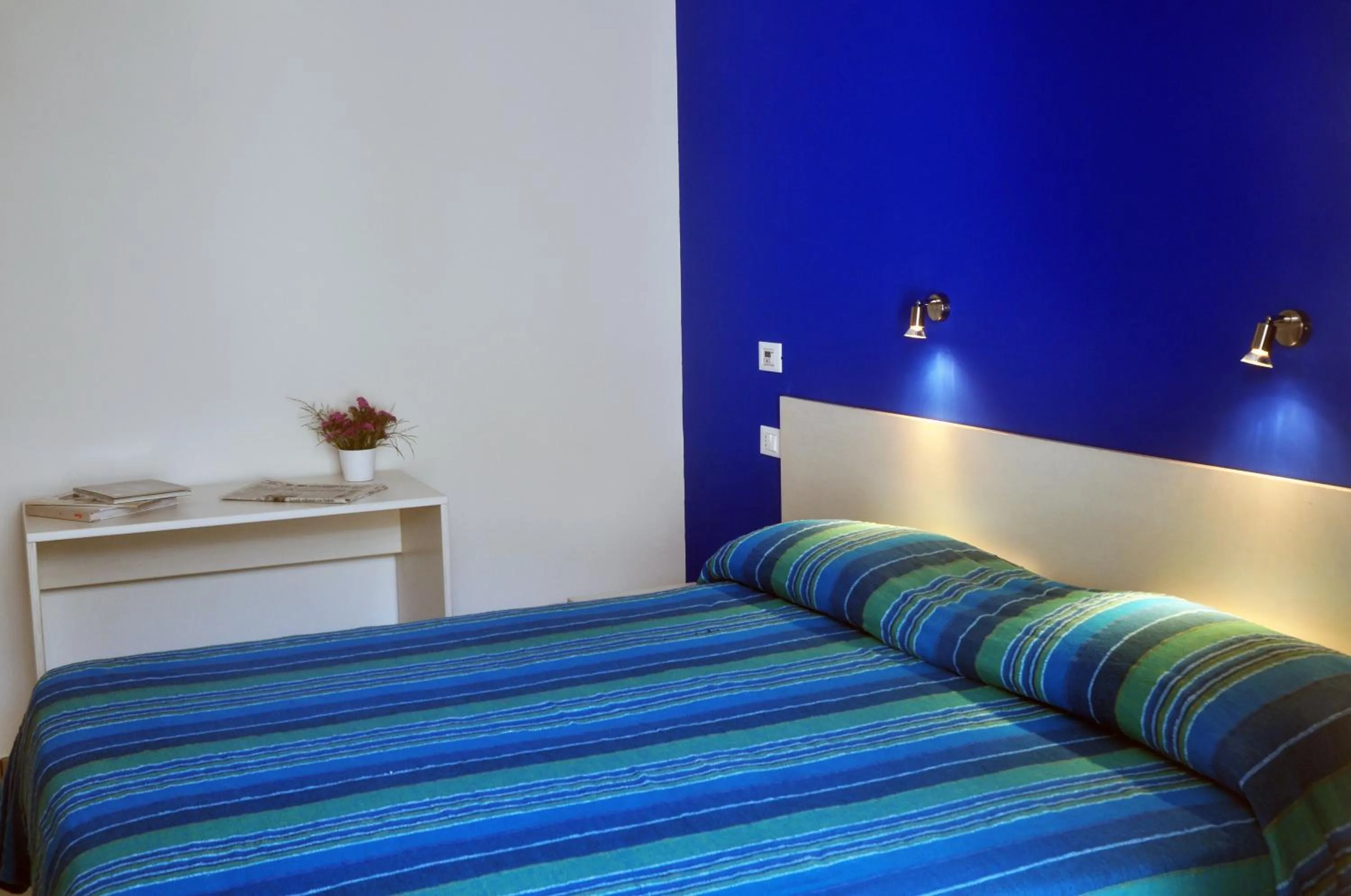 Photo of the whole room, Bed in Hotel La Punta