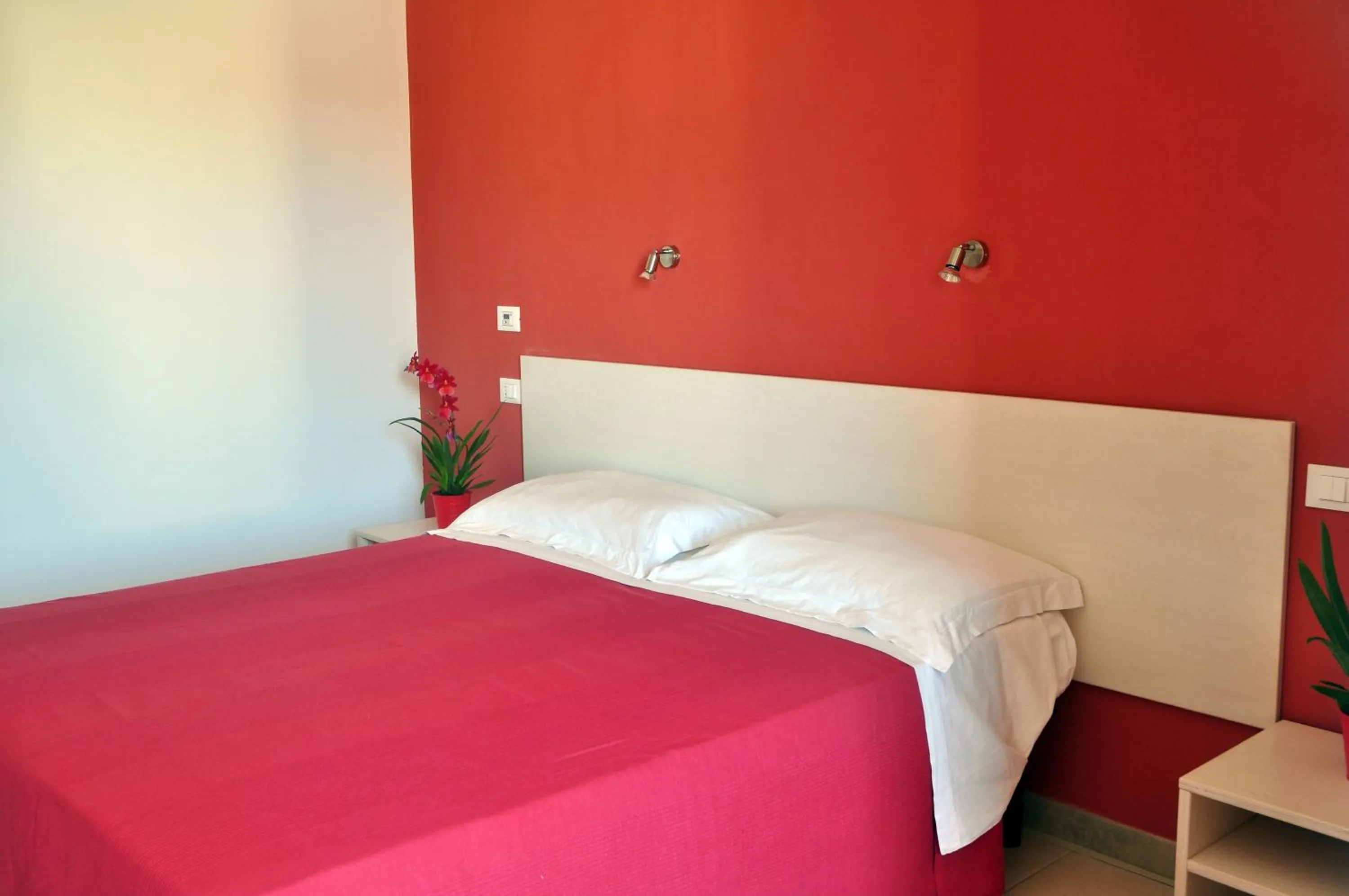 Photo of the whole room, Bed in Hotel La Punta