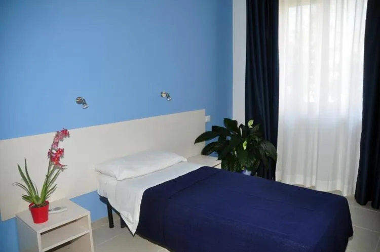 Day, Bed in Hotel La Punta