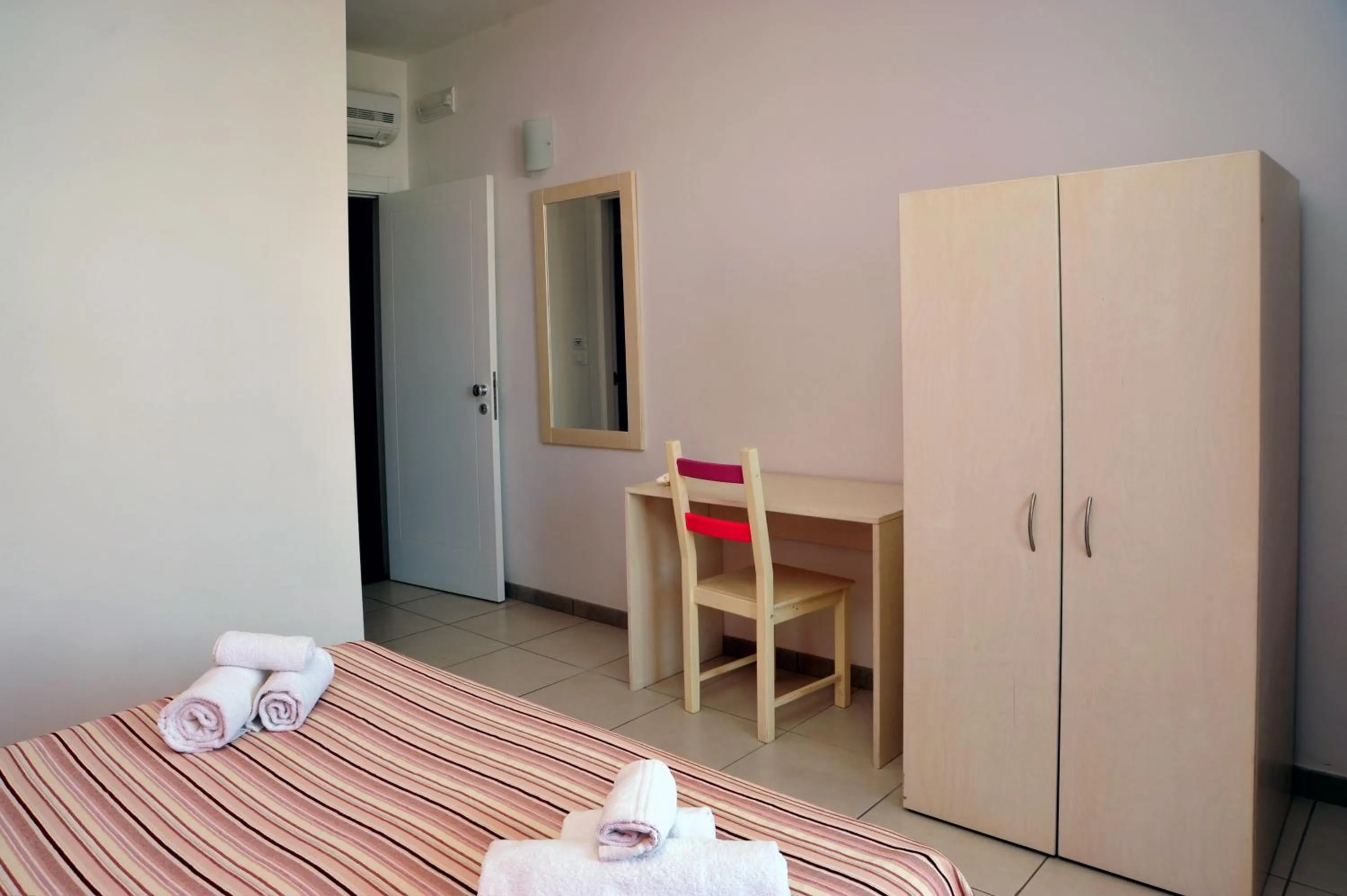 Photo of the whole room in Hotel La Punta