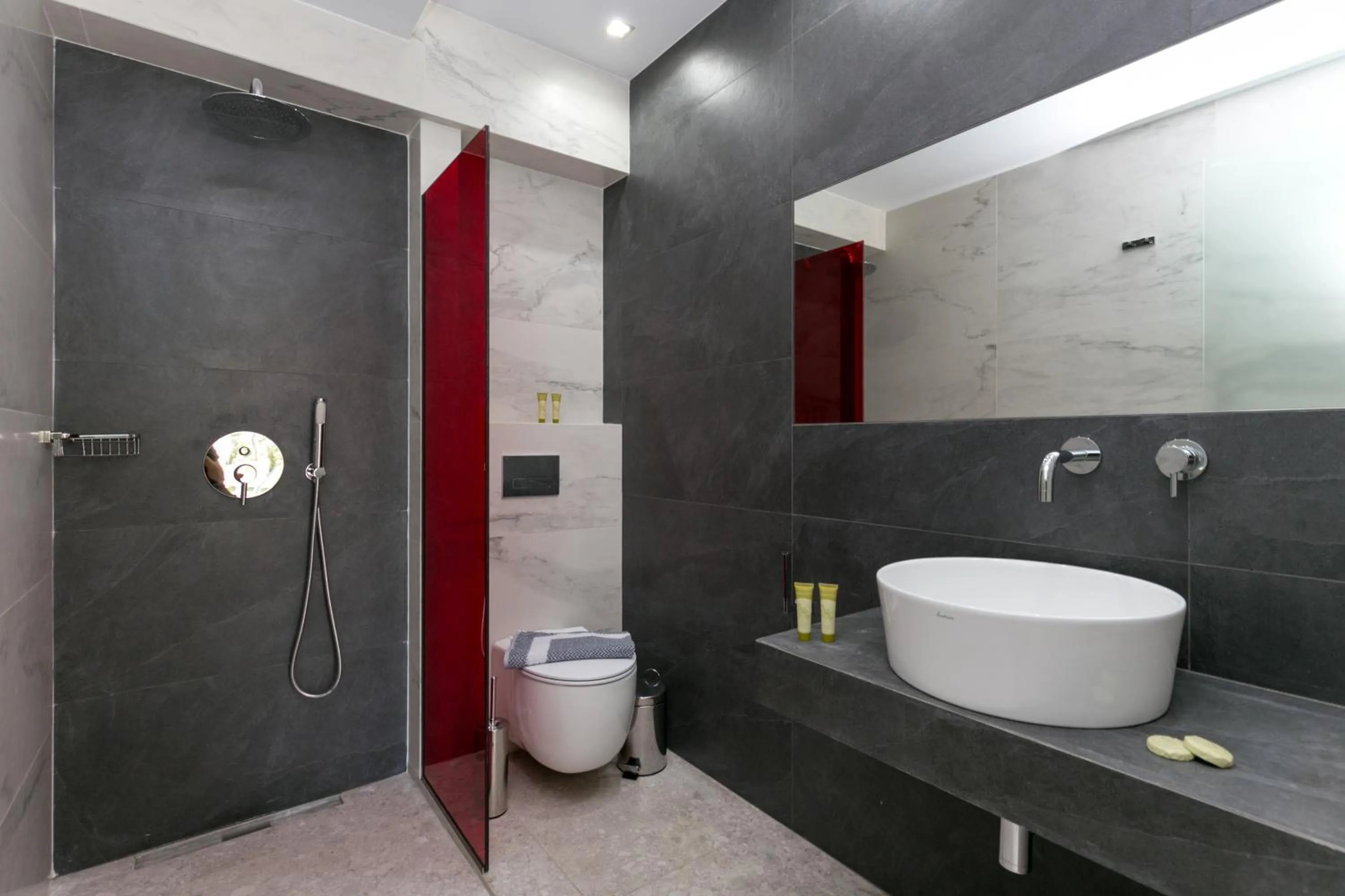 The Elegant Apartments