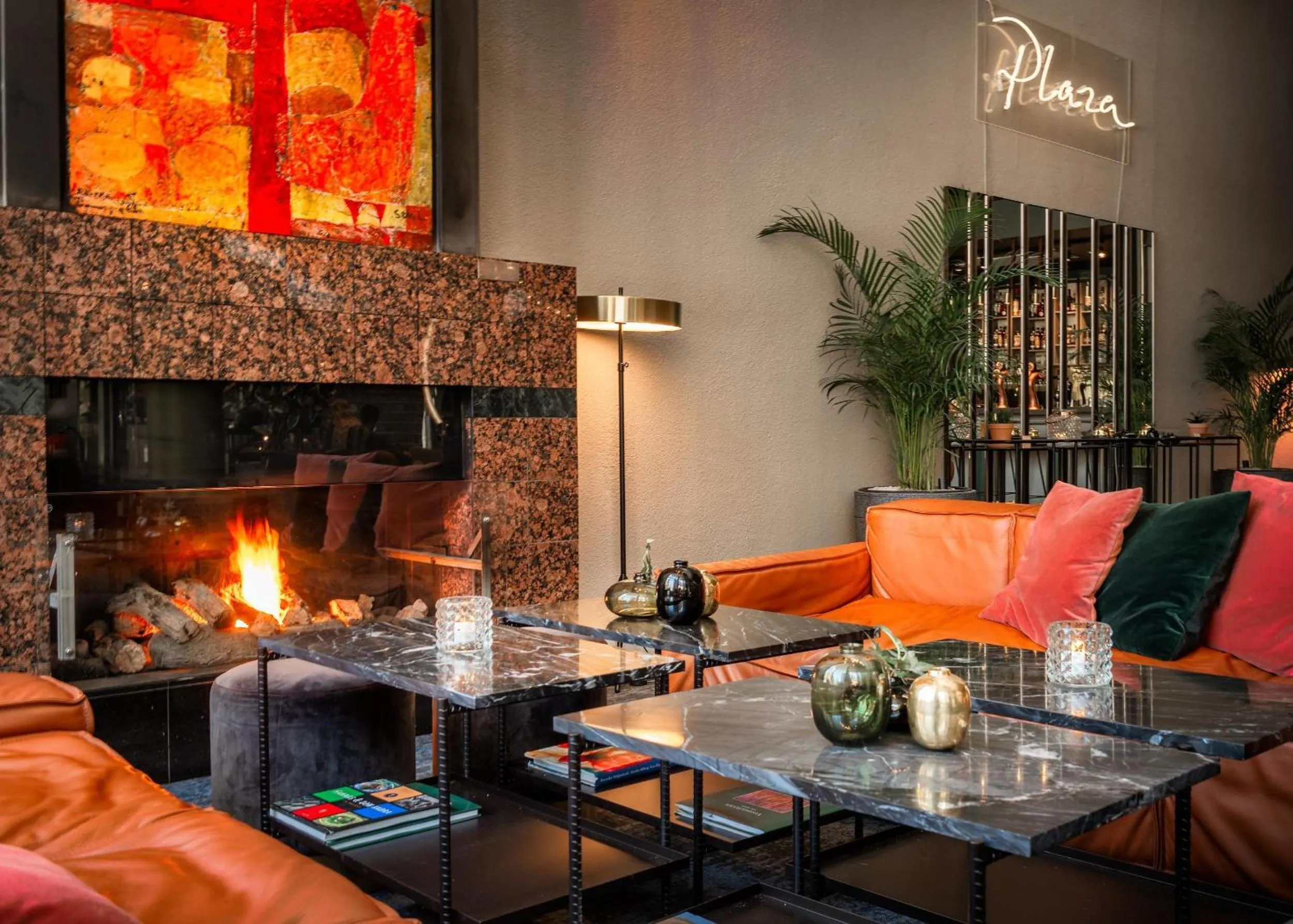 Lounge or bar in Scandic Plaza Umeå