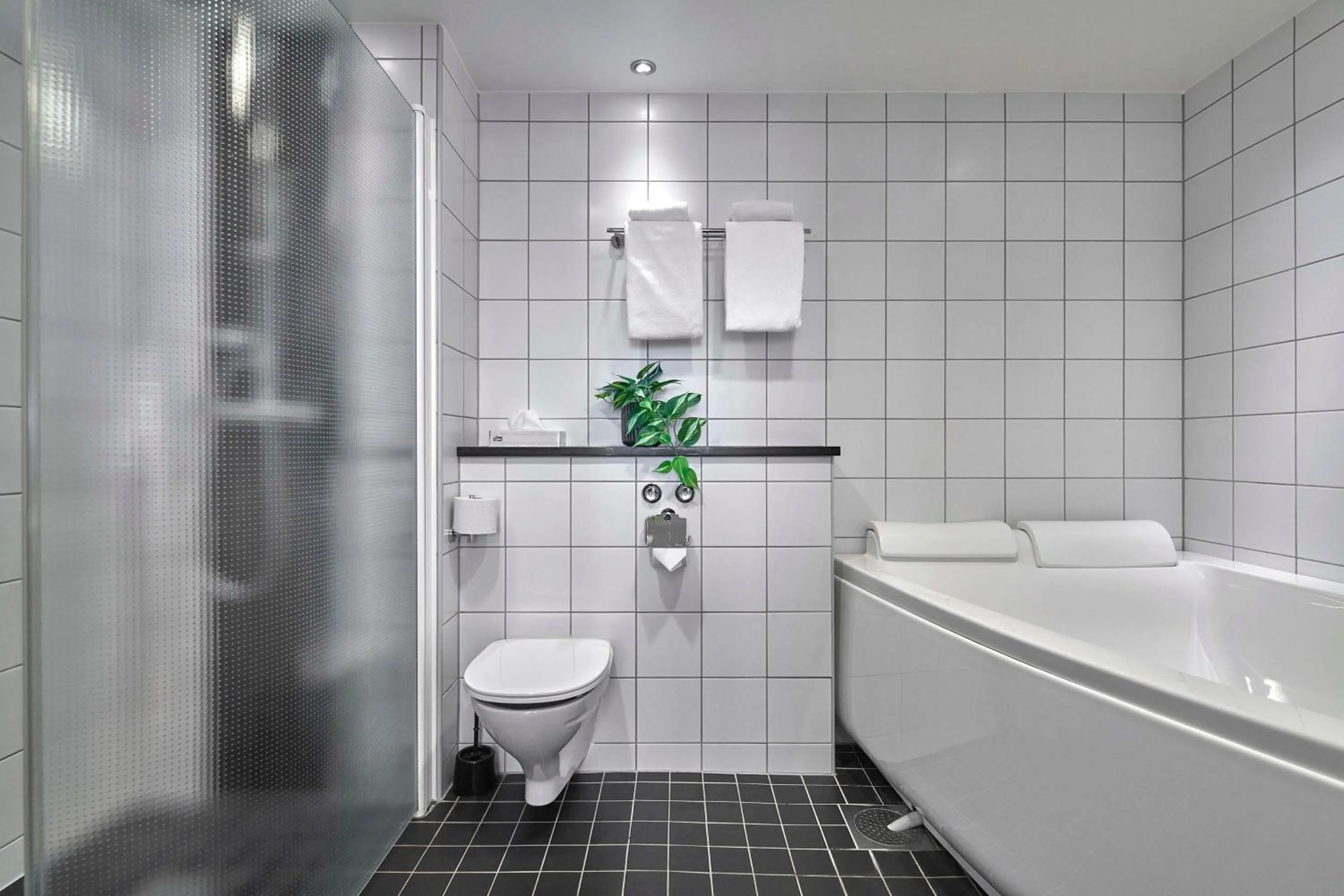 Bathroom in Scandic Plaza Umeå