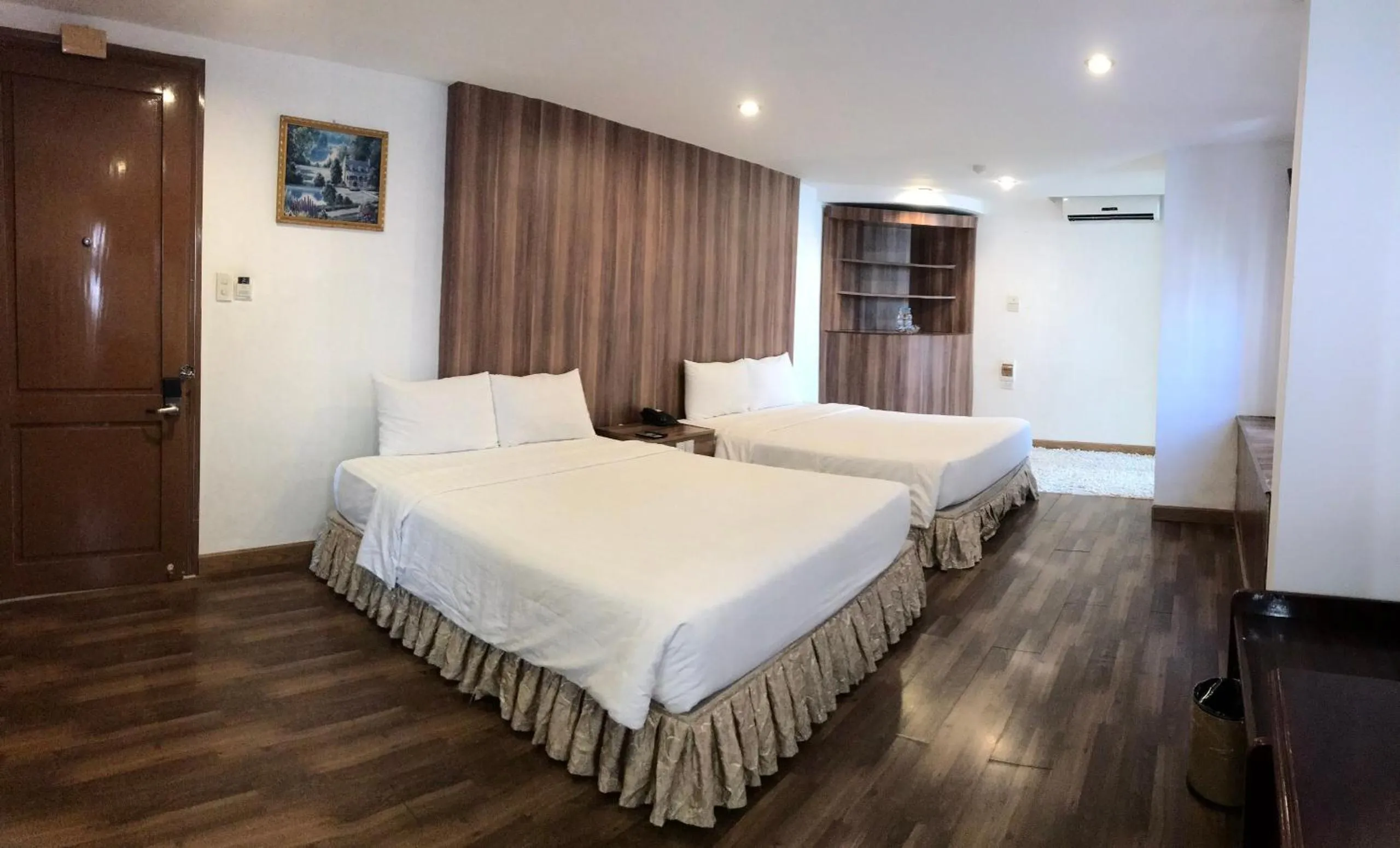 Bed in Cosiana Hue Hotel