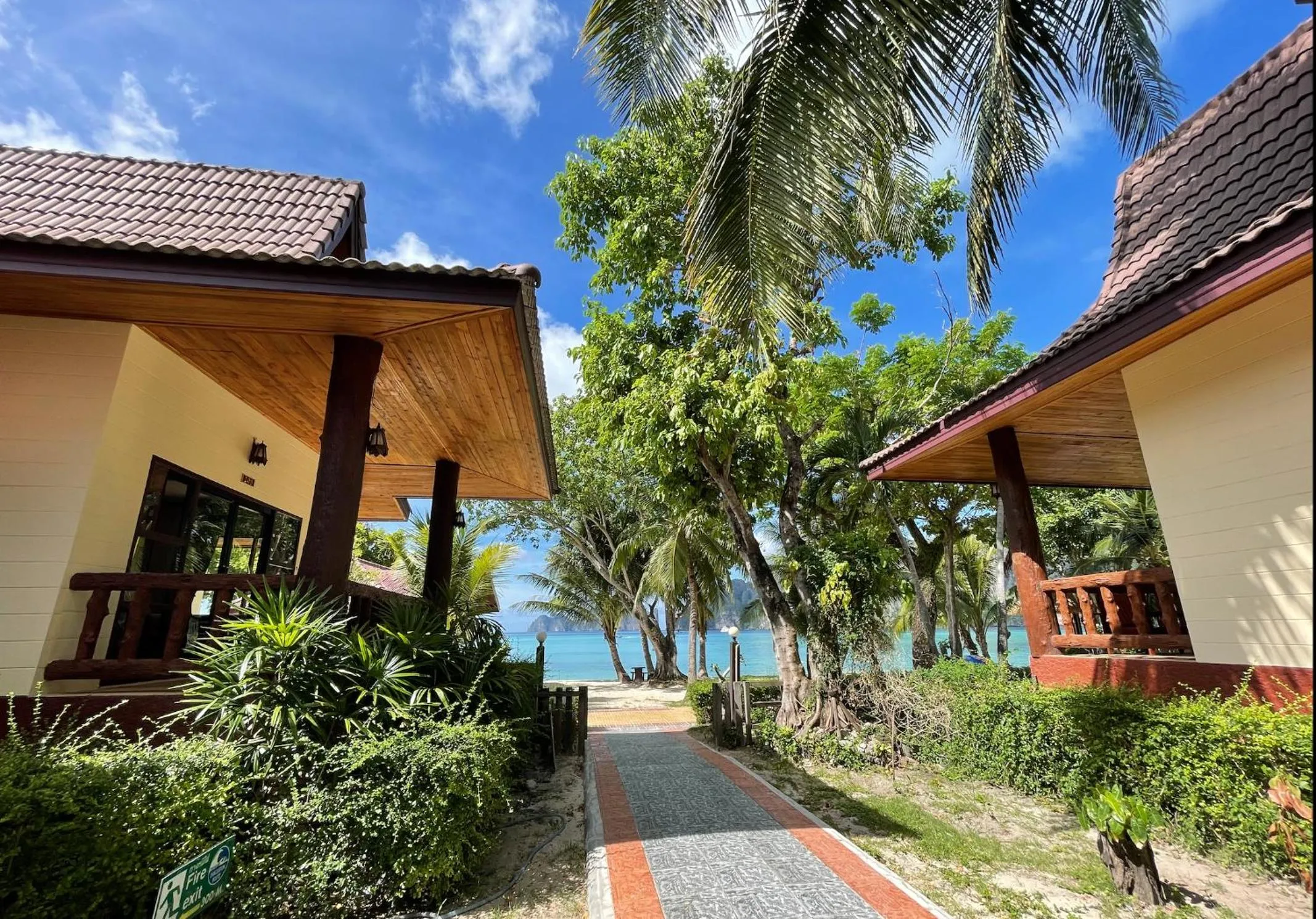 Facade/entrance in Phi Phi Villa Resort