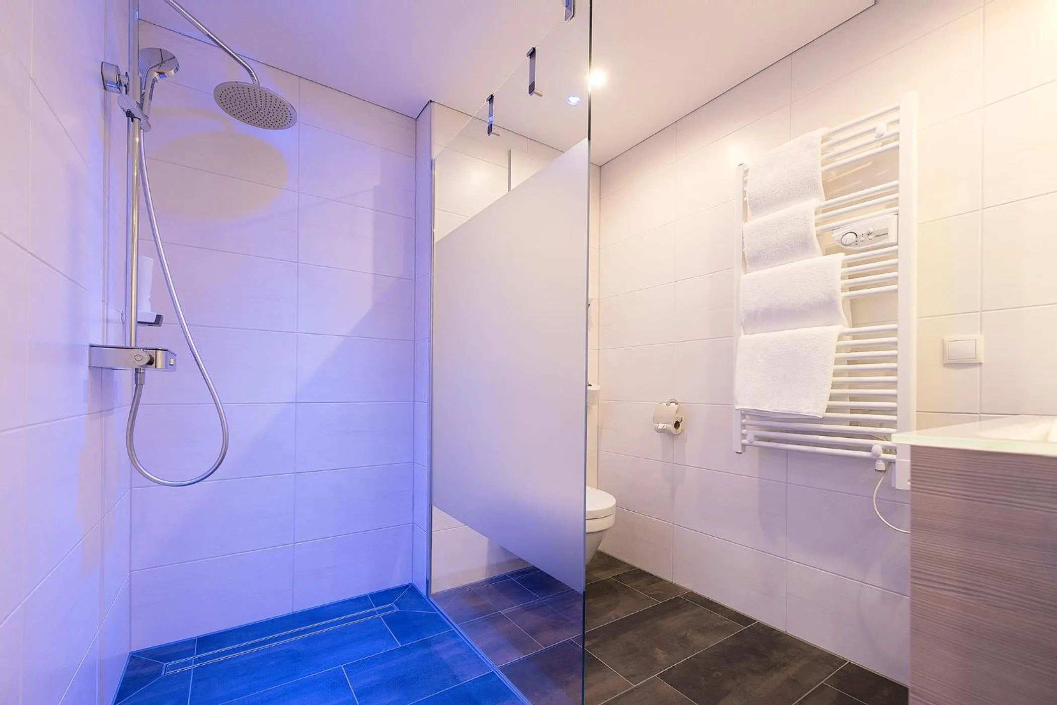 Bathroom in Hotel Bergkristall