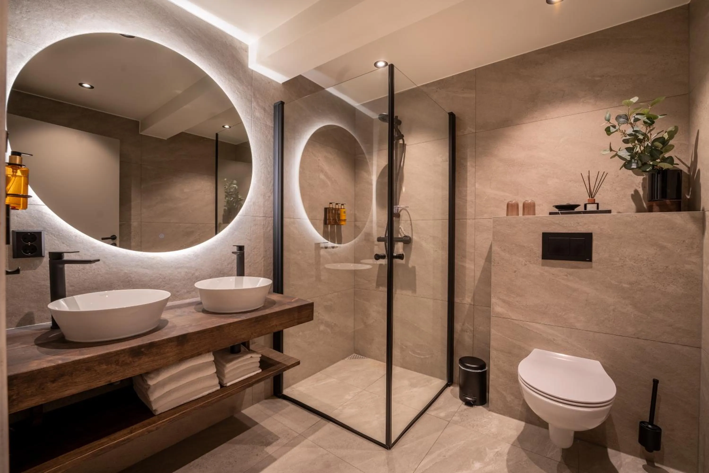 Shower in Lillehammer Turistsenter Budget Hotel