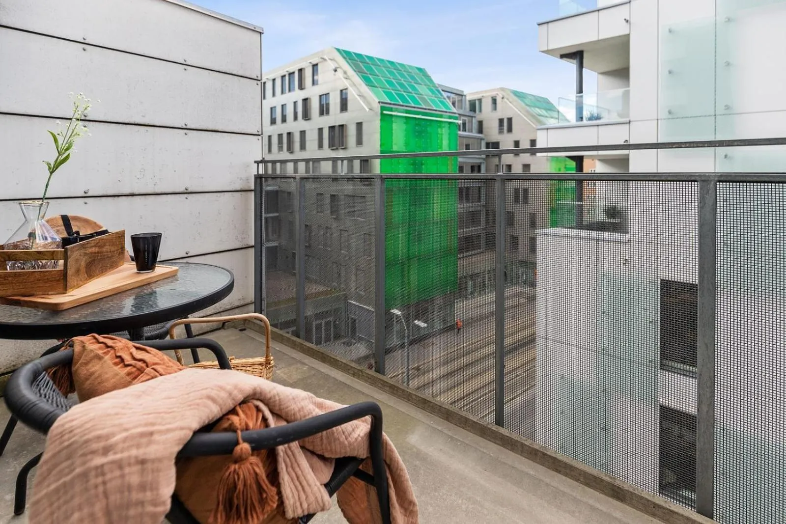 Balcony/Terrace in BJØRVIKA APARTMENTS, Teaterplassen, Oslo city center