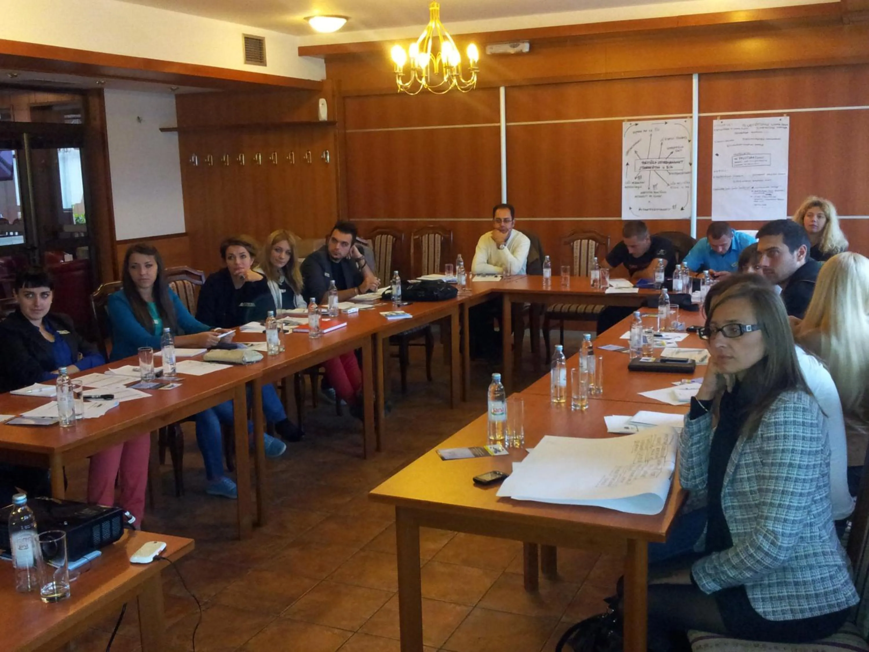 Business facilities in Hotel Damis