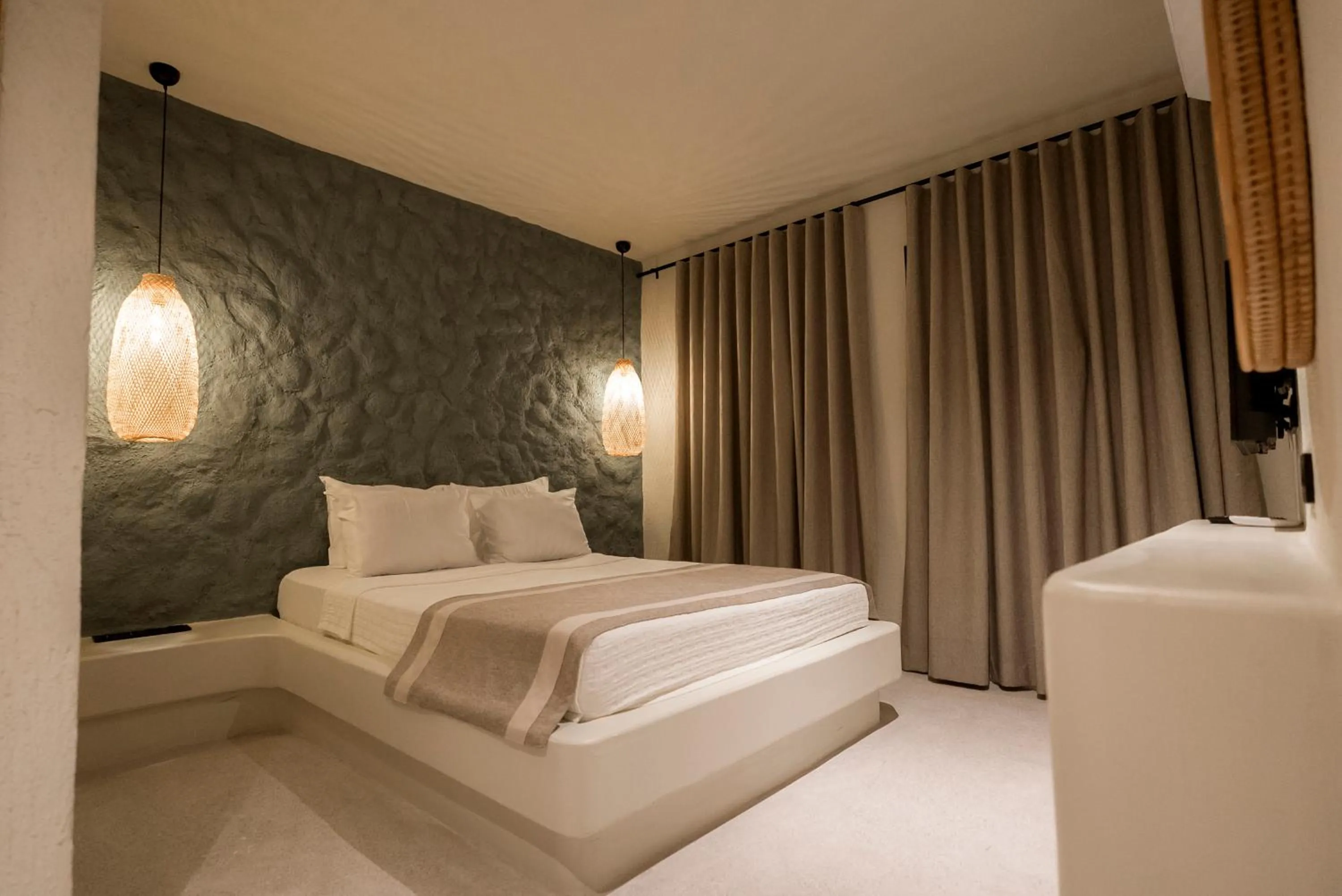 Bed in Bitez Corner Boutique Hotel