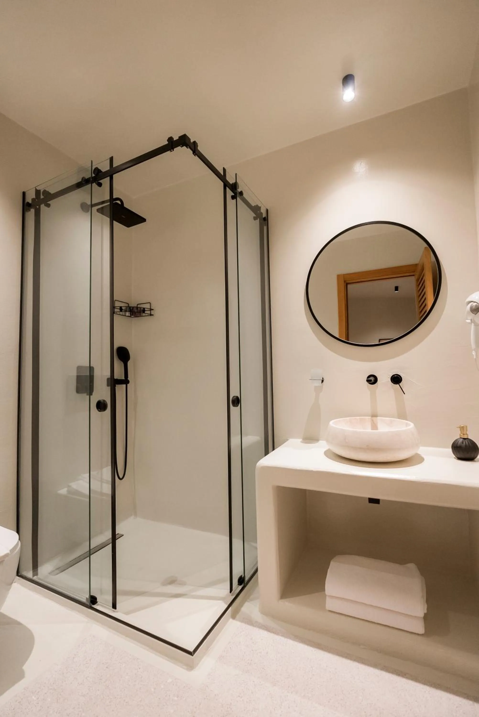 Shower in Bitez Corner Boutique Hotel