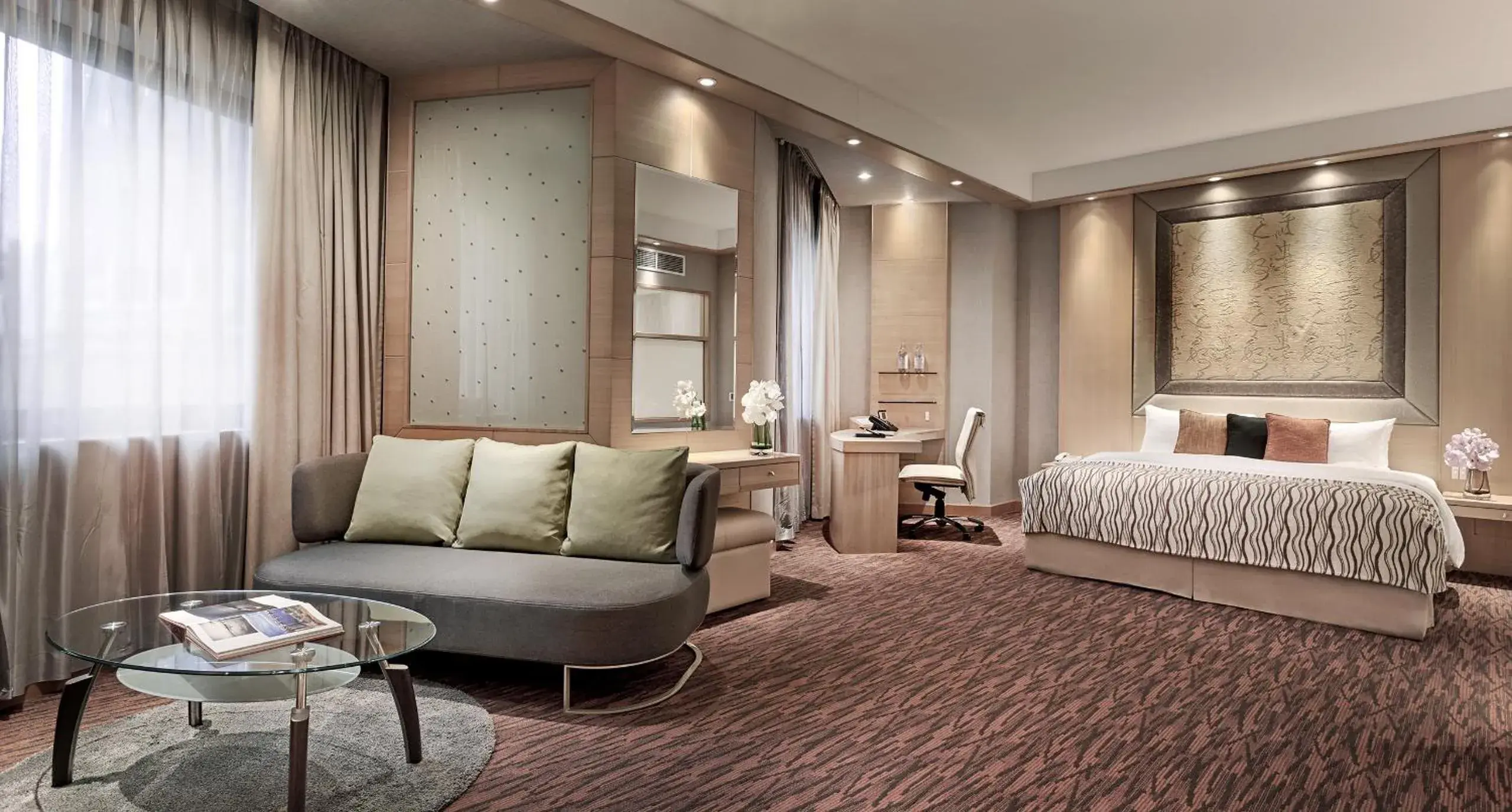 Suite with Free Wi-Fi in M Hotel Singapore City Centre Suite with Free Wi-Fi in M Hotel Singapore City Centre