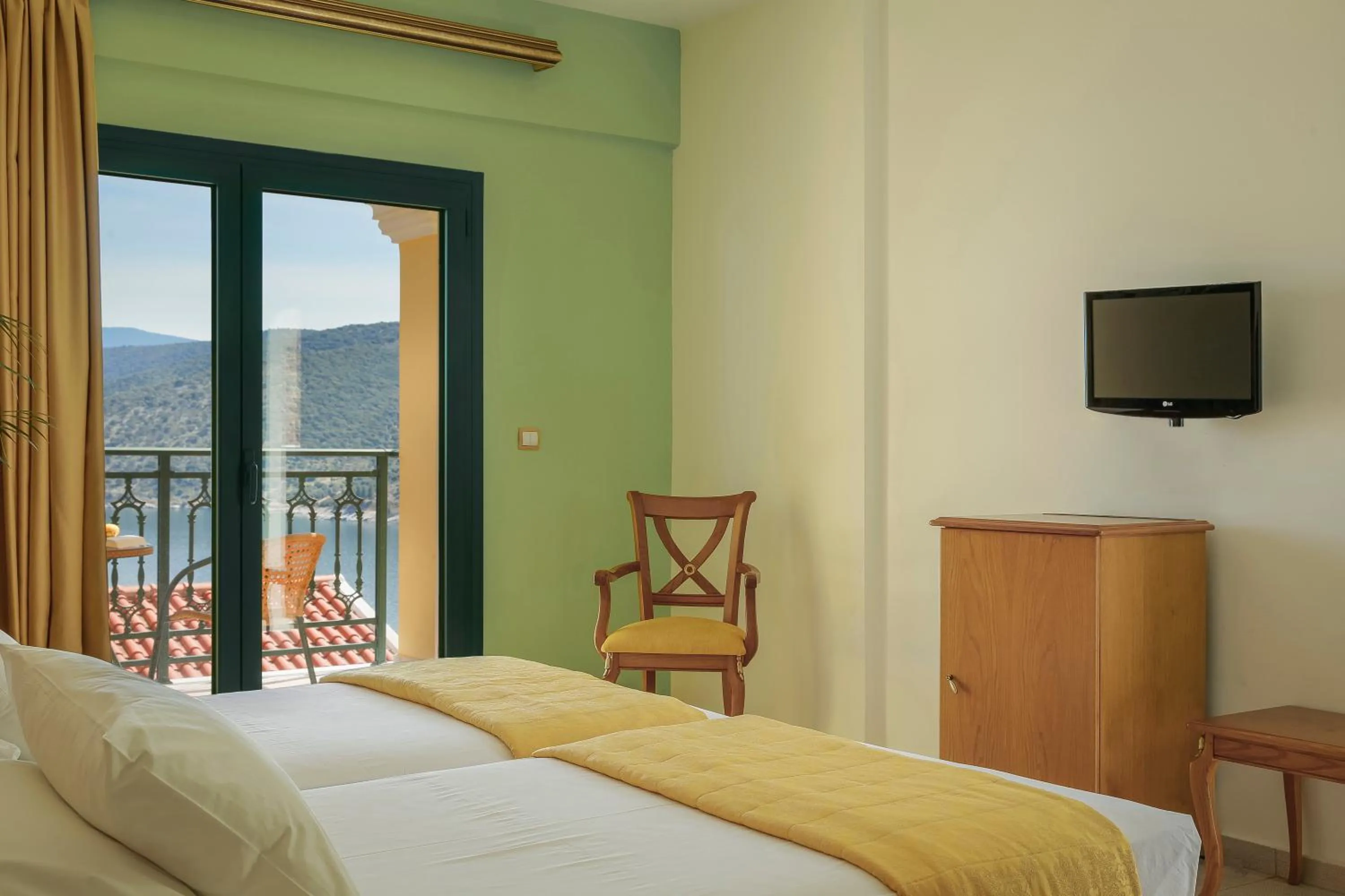 Bed in Kefalonia Bay Palace
