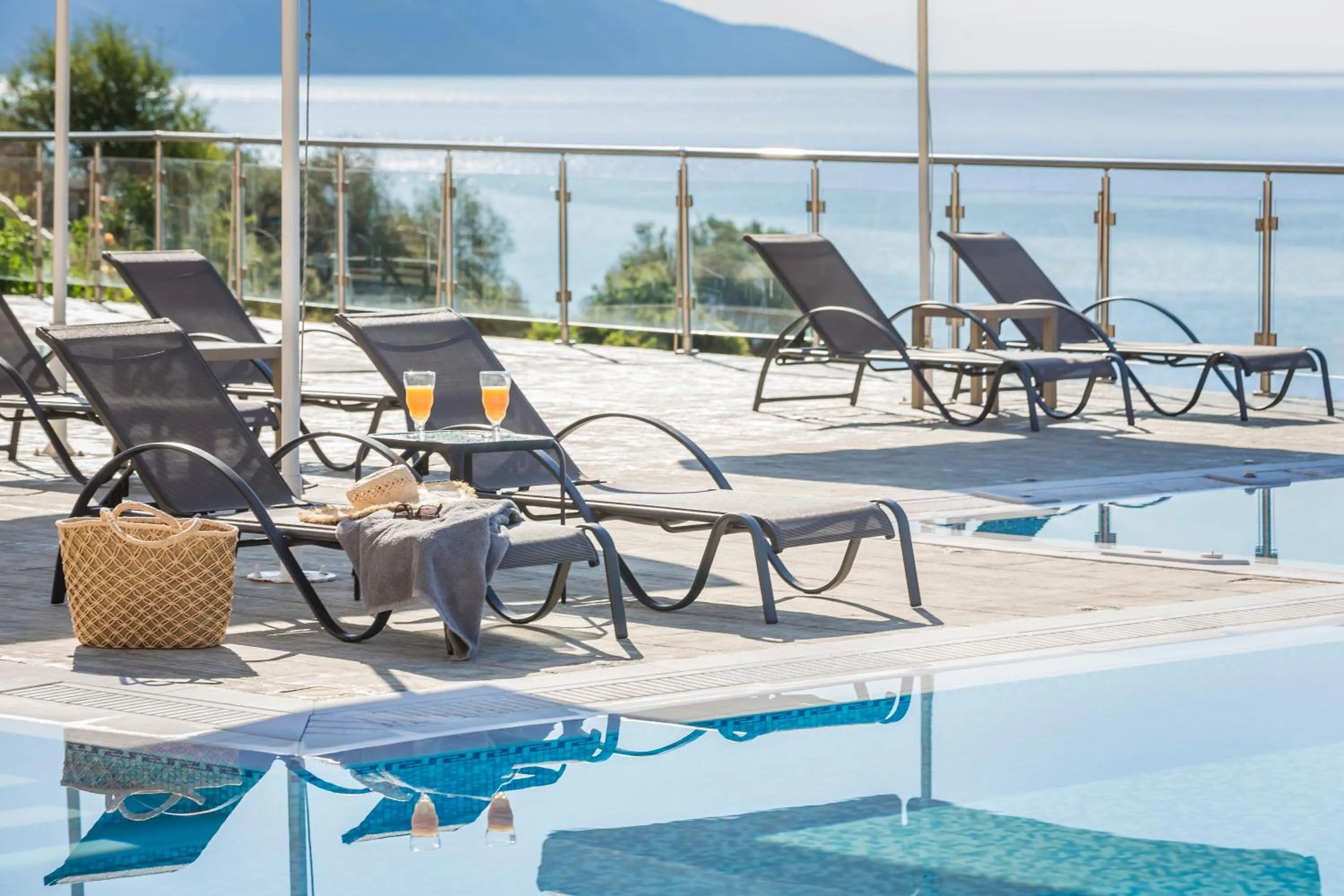 Swimming pool in Kefalonia Bay Palace