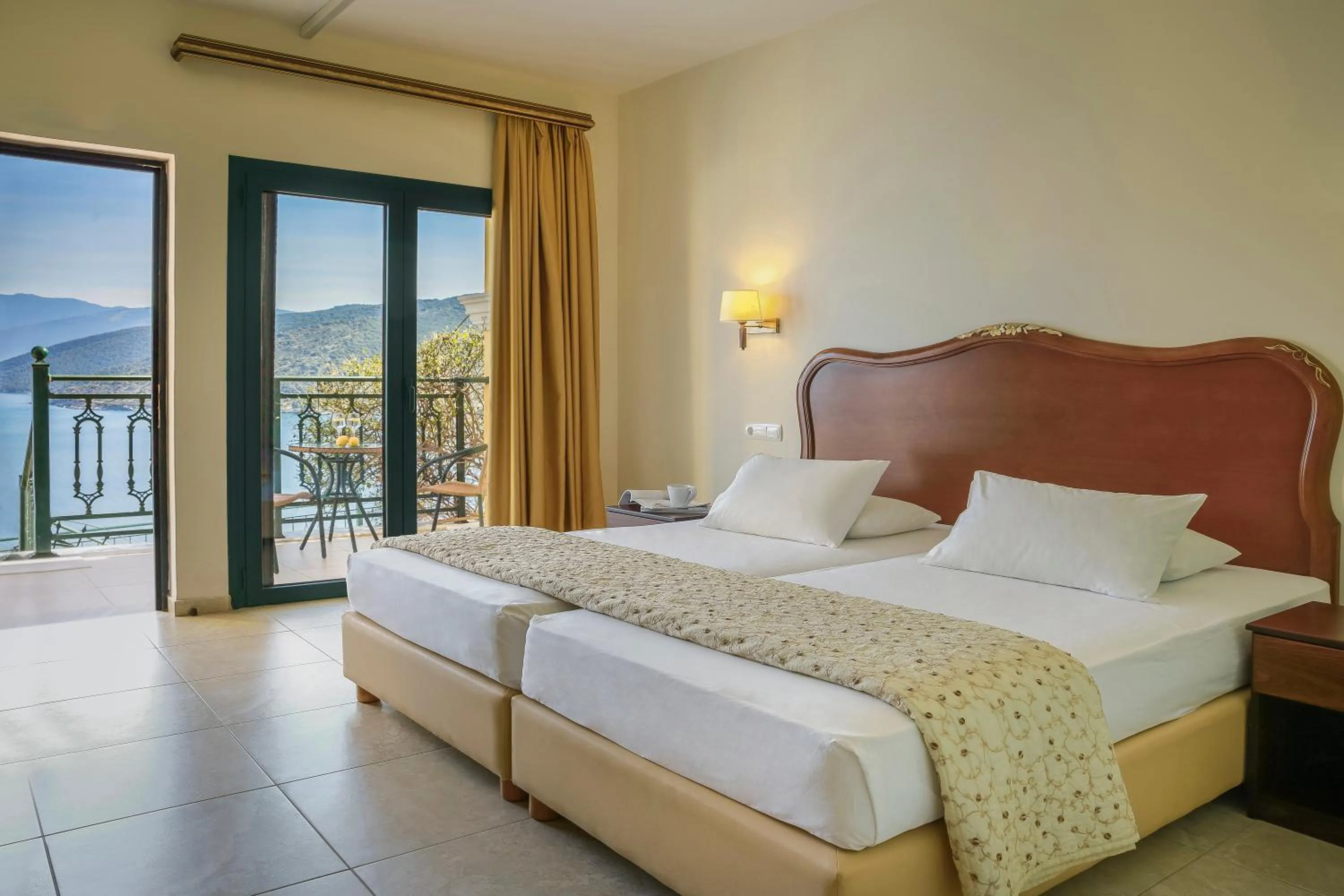 Bed in Kefalonia Bay Palace