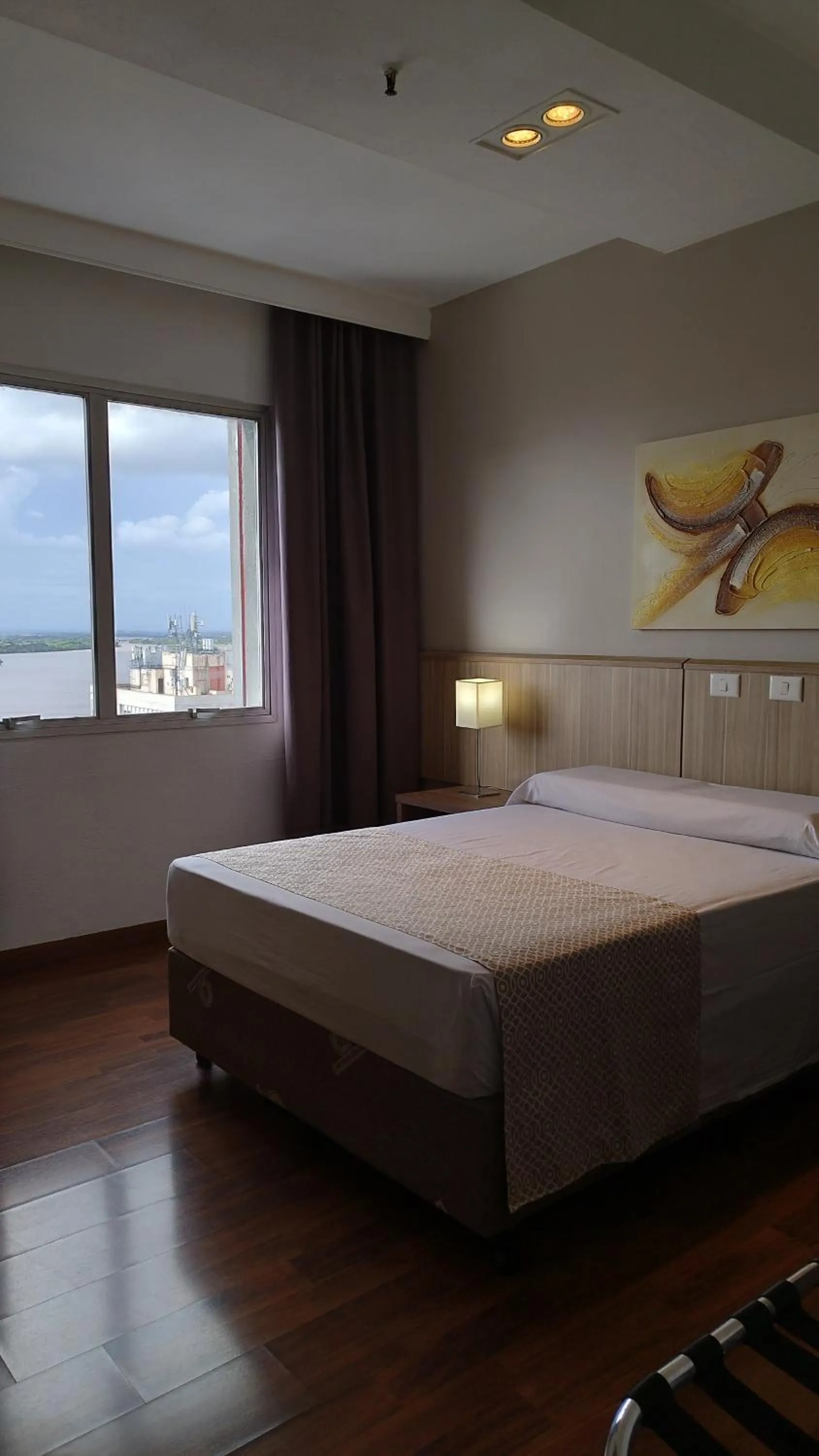 Bed in Hotel Nacional Inn Porto Alegre - by Nacional Inn - Próximo à Arena do Grêmio, Parque Harmonia e Réveillon na Orla do Guaíba