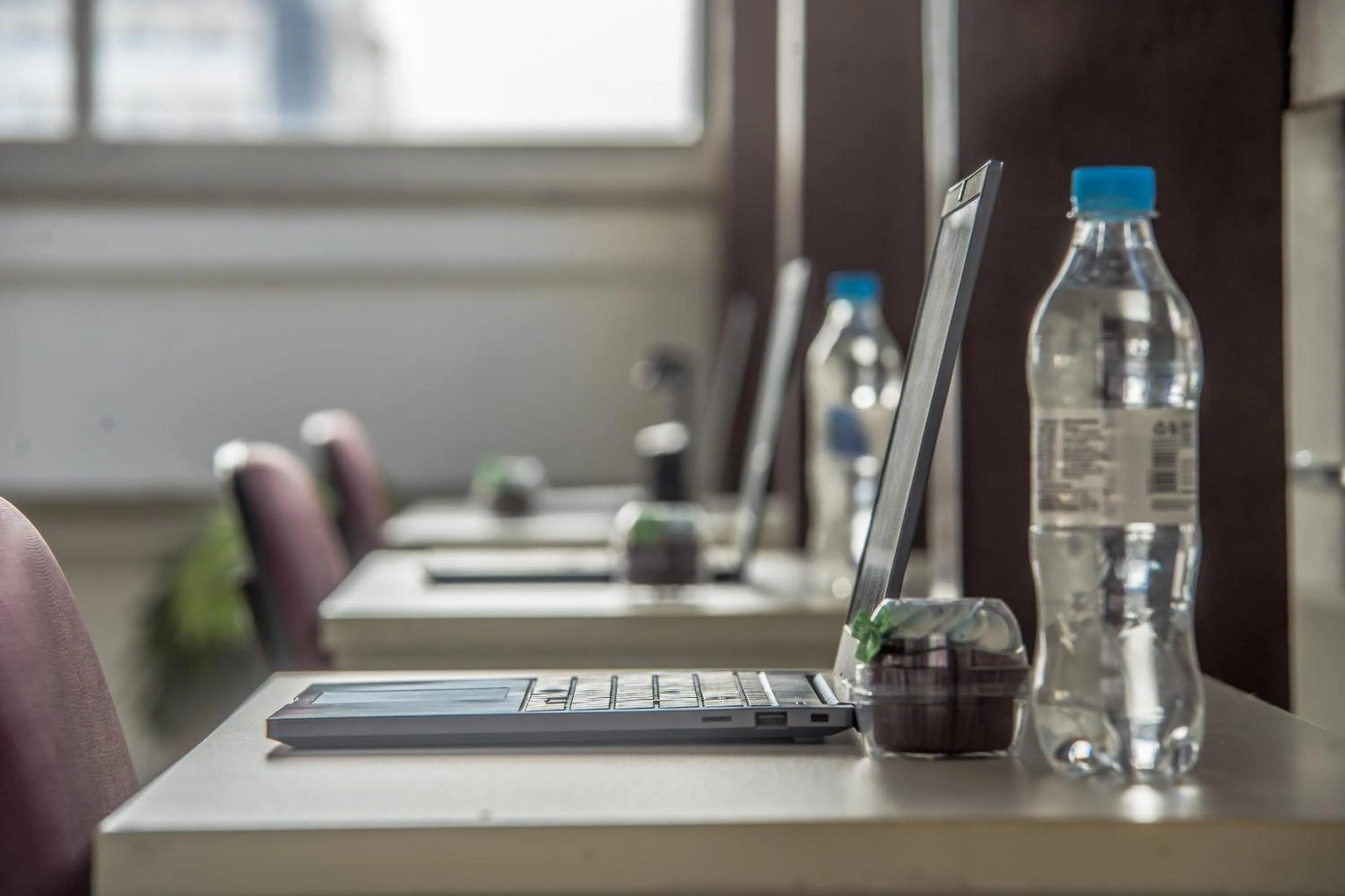 Business facilities in Hotel Nacional Inn Porto Alegre - by Nacional Inn - Próximo à Arena do Grêmio, Parque Harmonia e Réveillon na Orla do Guaíba