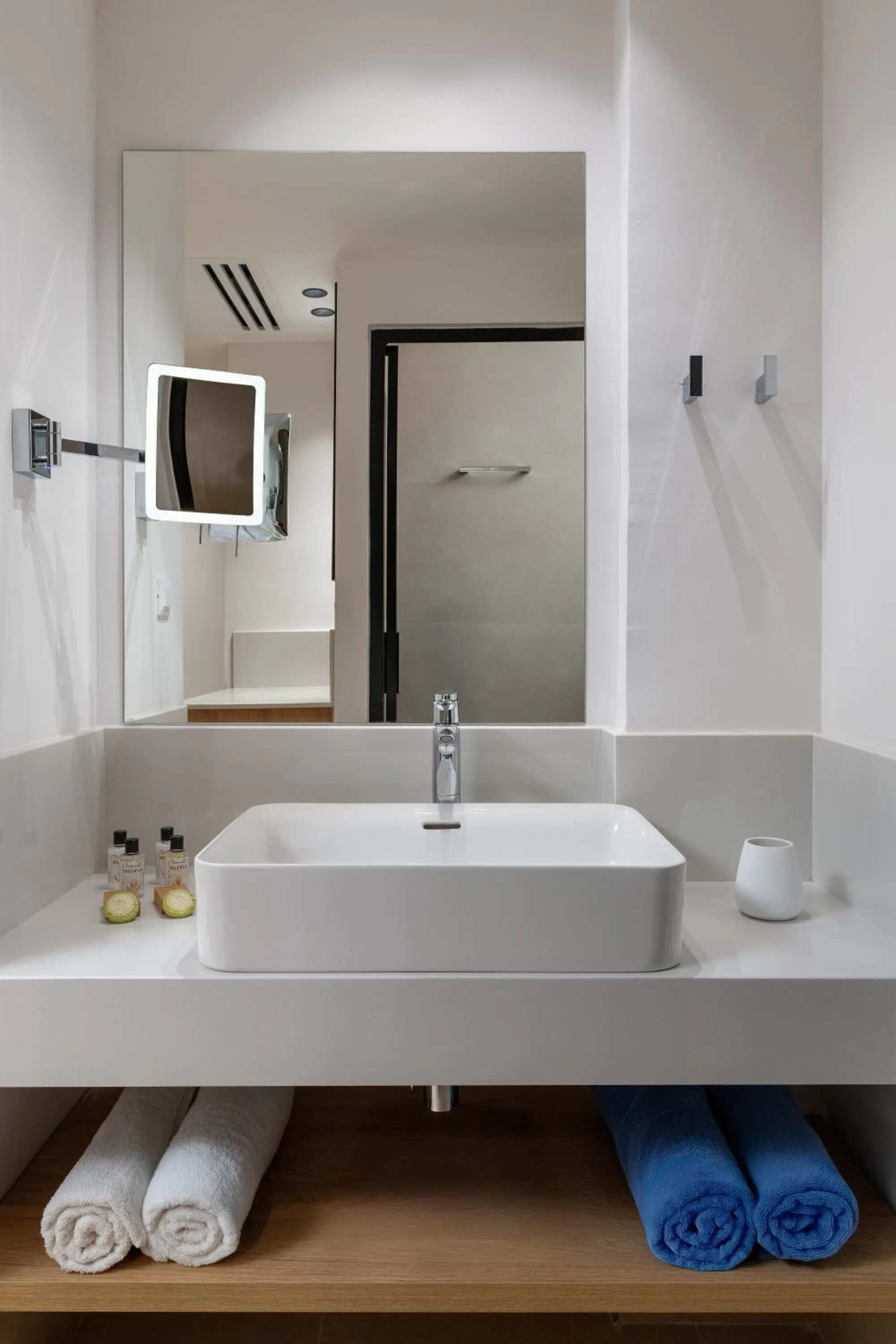 Bathroom in Paralos Rodos Lifestyle