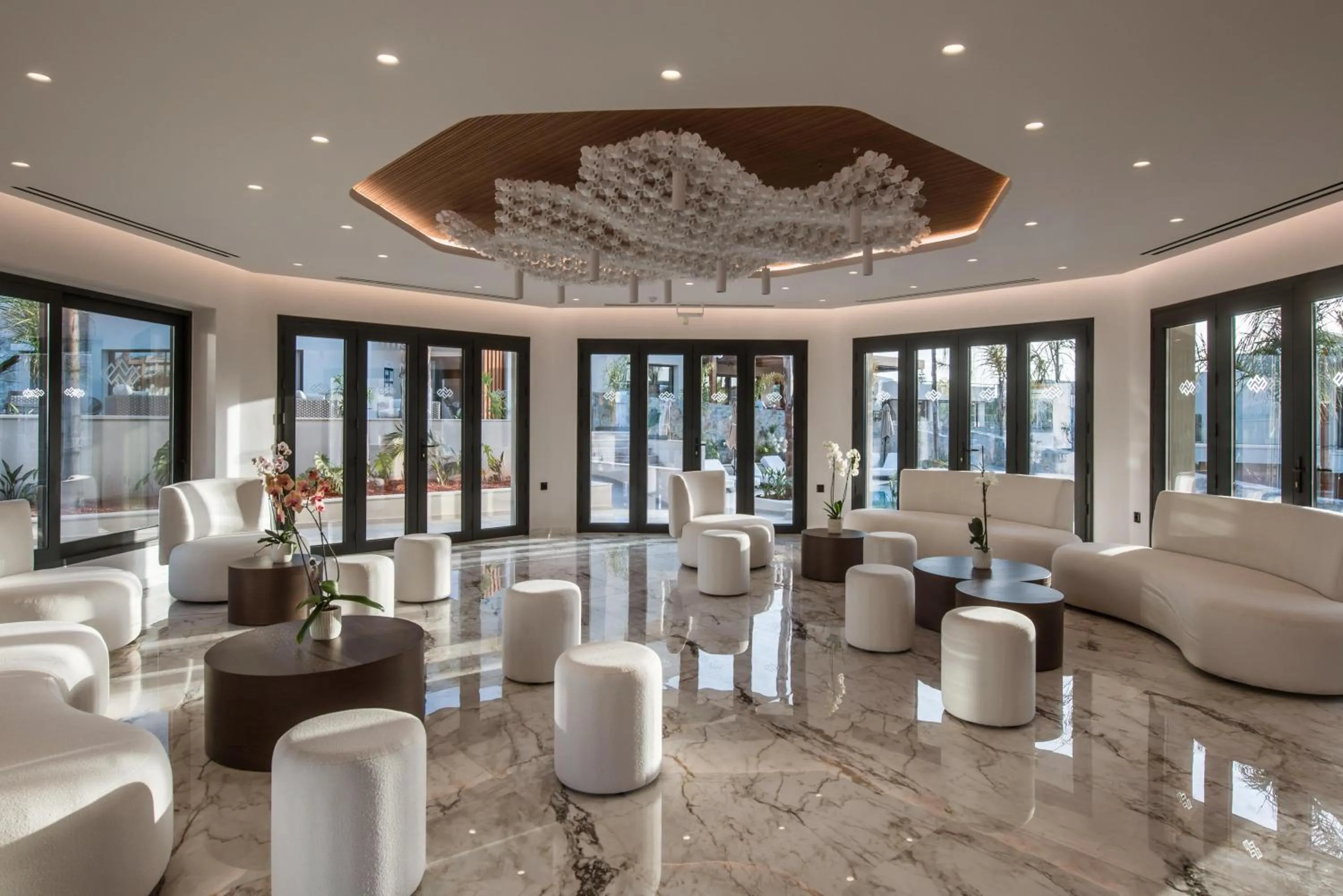 Lobby or reception in Noble Hotel & Suites - Adults Only