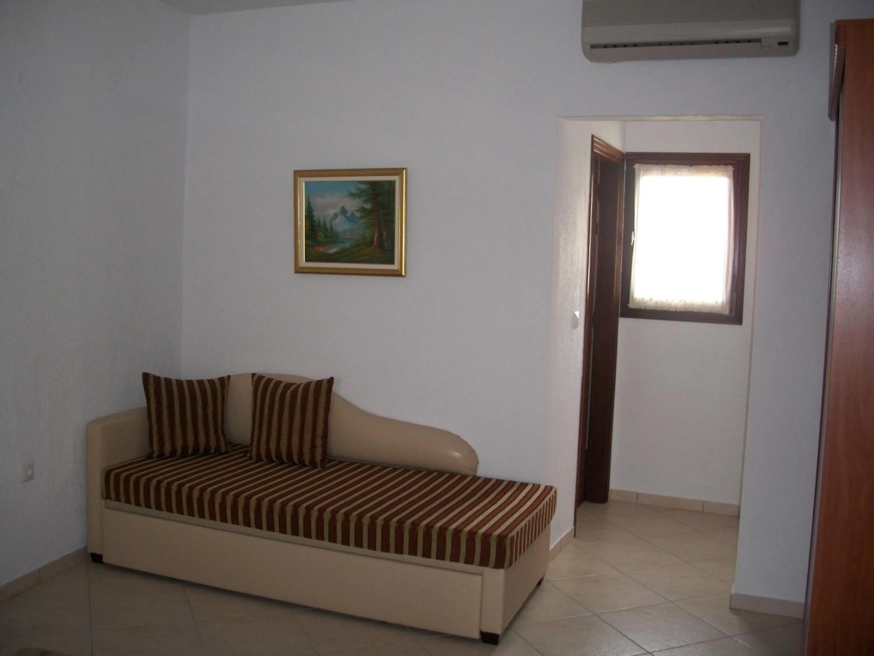 Bed in Hotel Filoxenia