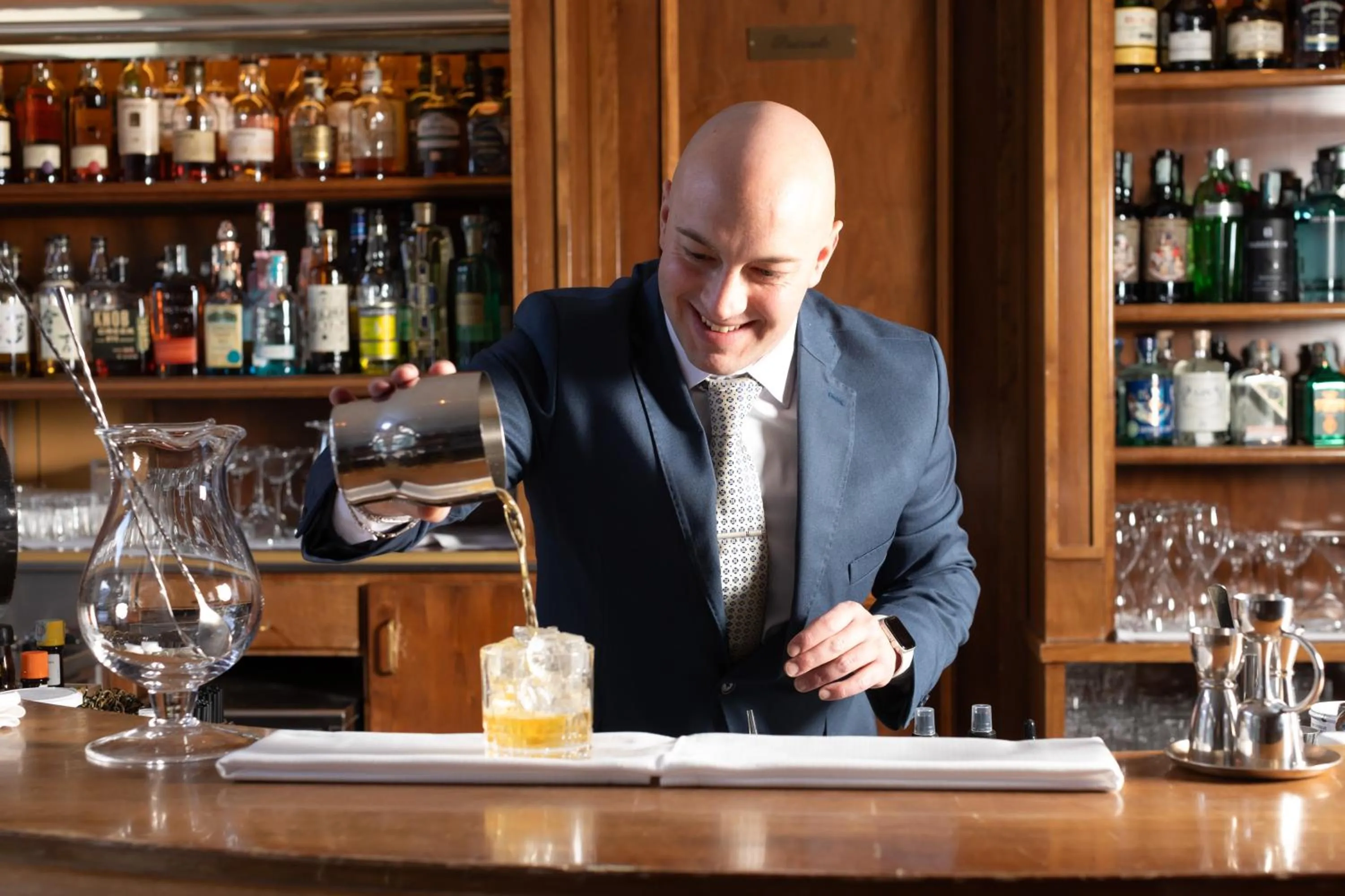 Staff in Grand Hotel Royal E Golf