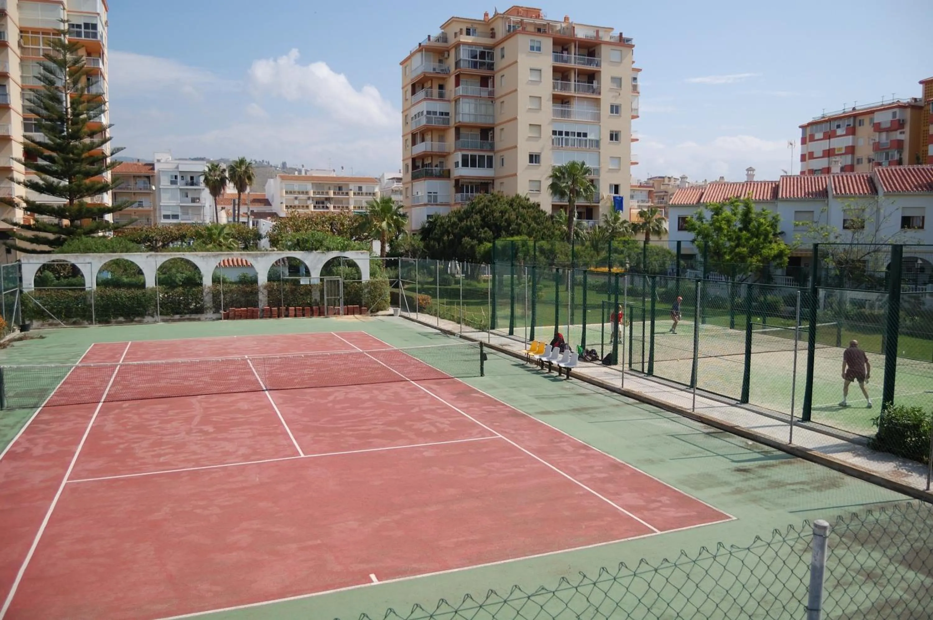 Tennis court in Apartamentos Euromar Playa
