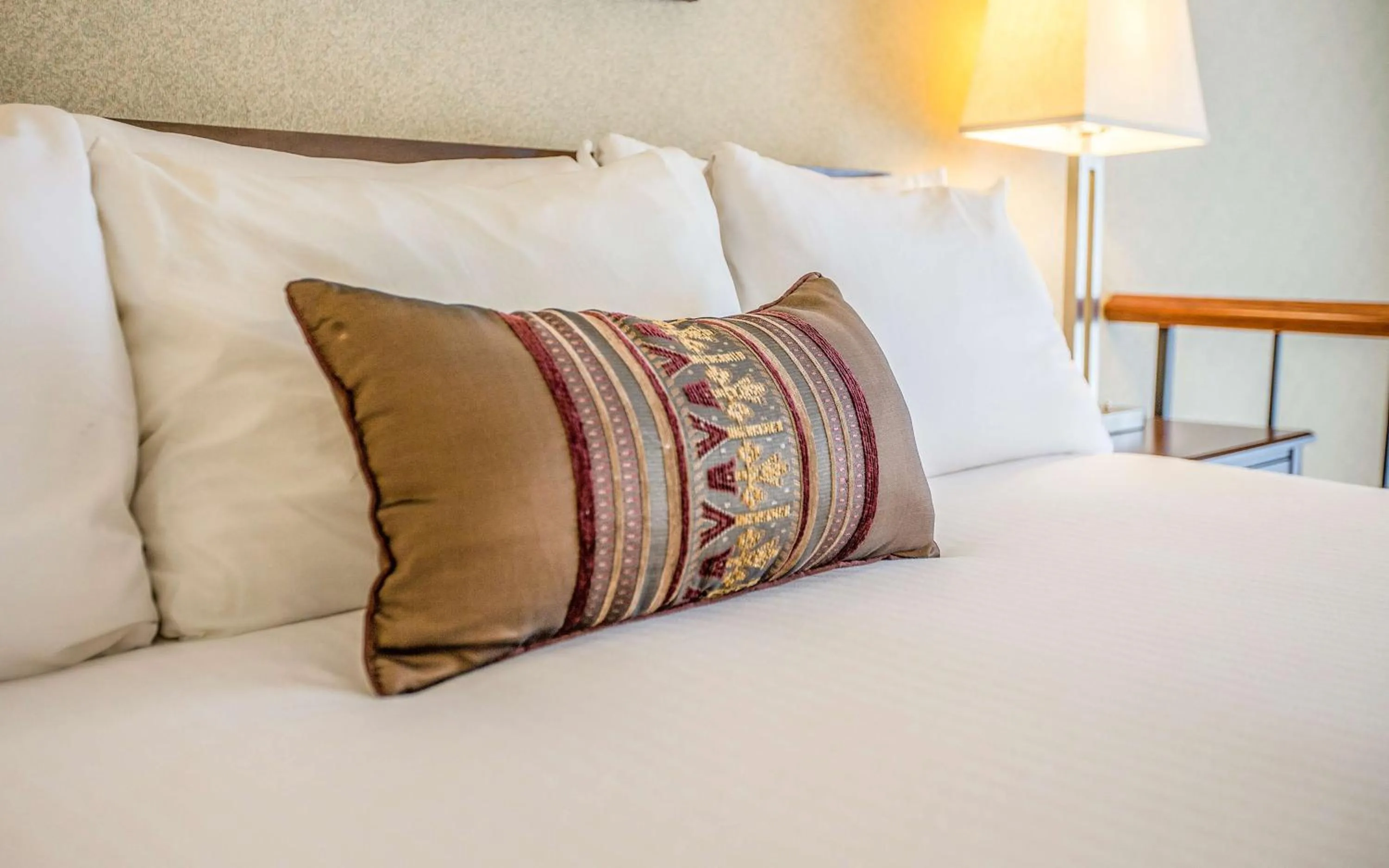 Shower, Bed in Hotel 116, A Coast Hotel Bellevue