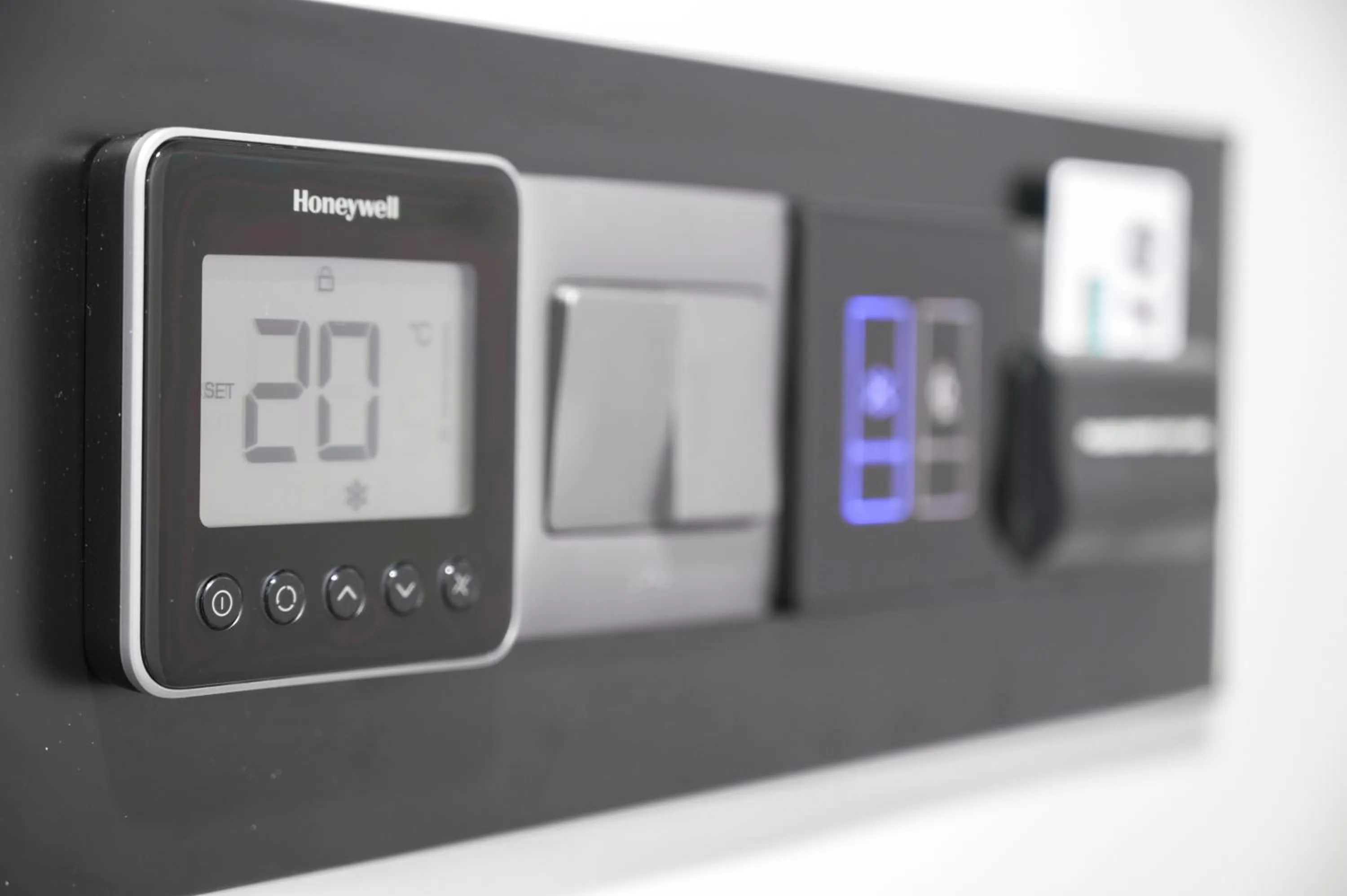 Hotel 81 Palace - NEWLY RENOVATED