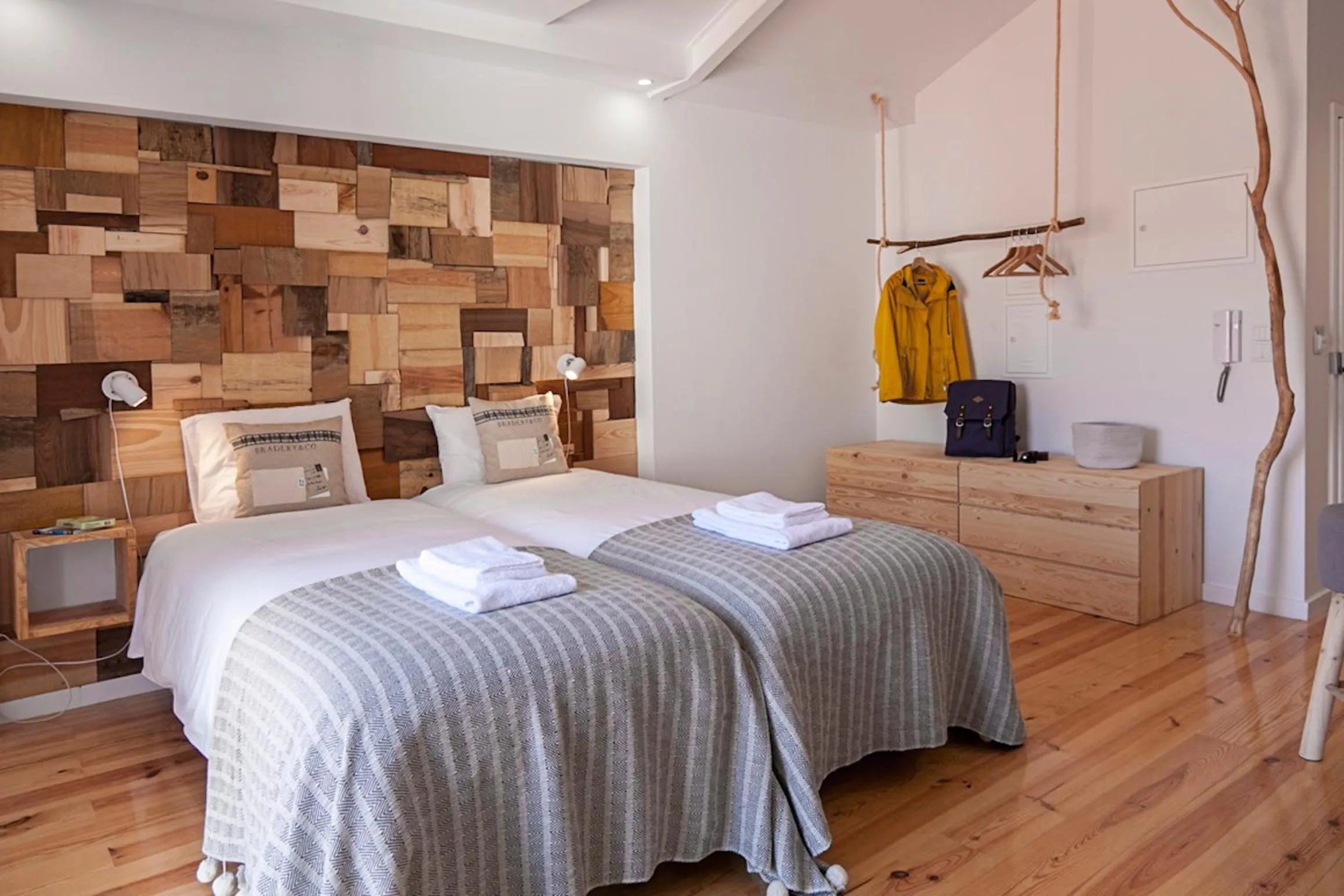 Bedroom in Bairro Alto Studio Apartments - by LU Holidays