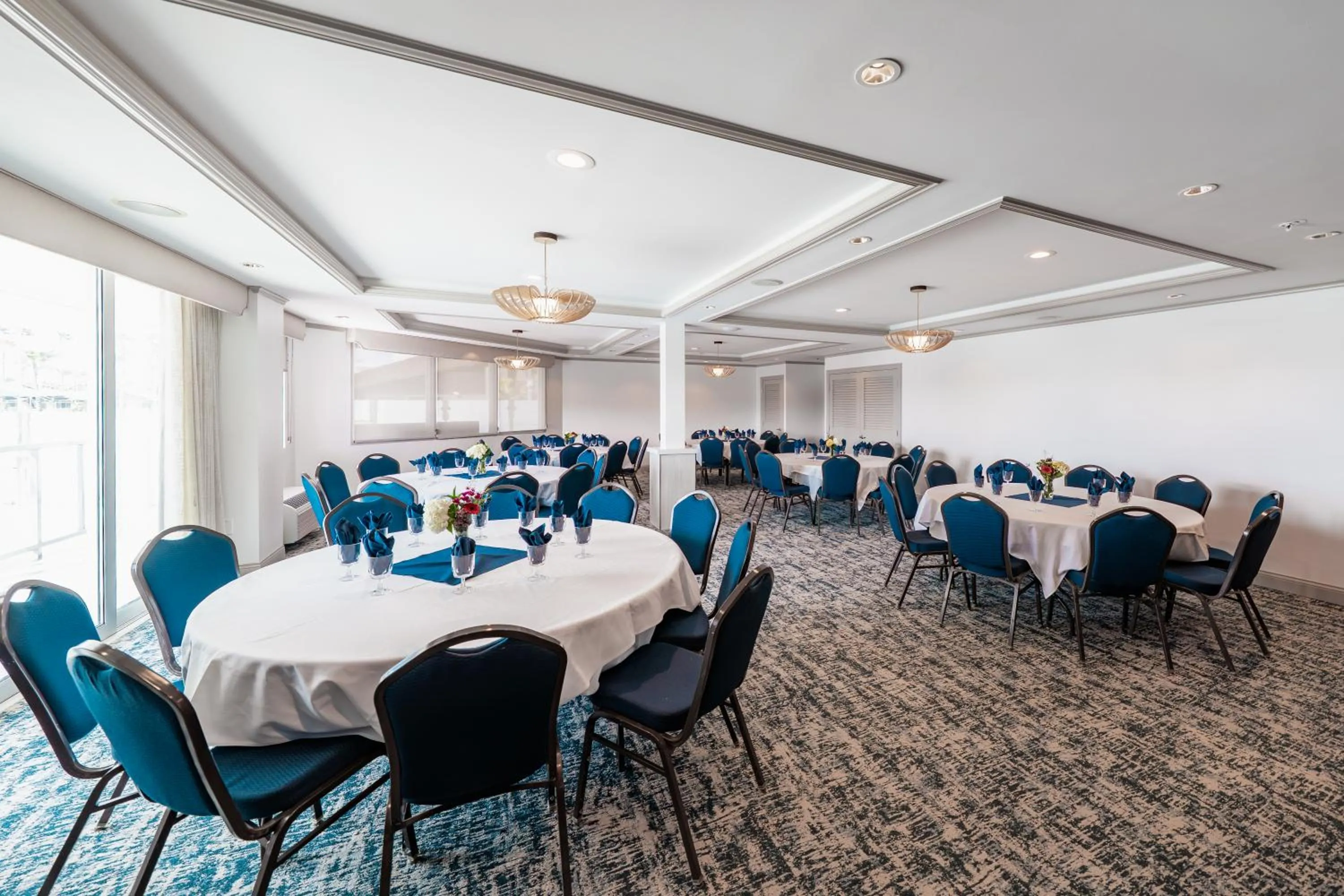 Banquet/Function facilities in Bay Club Hotel and Marina