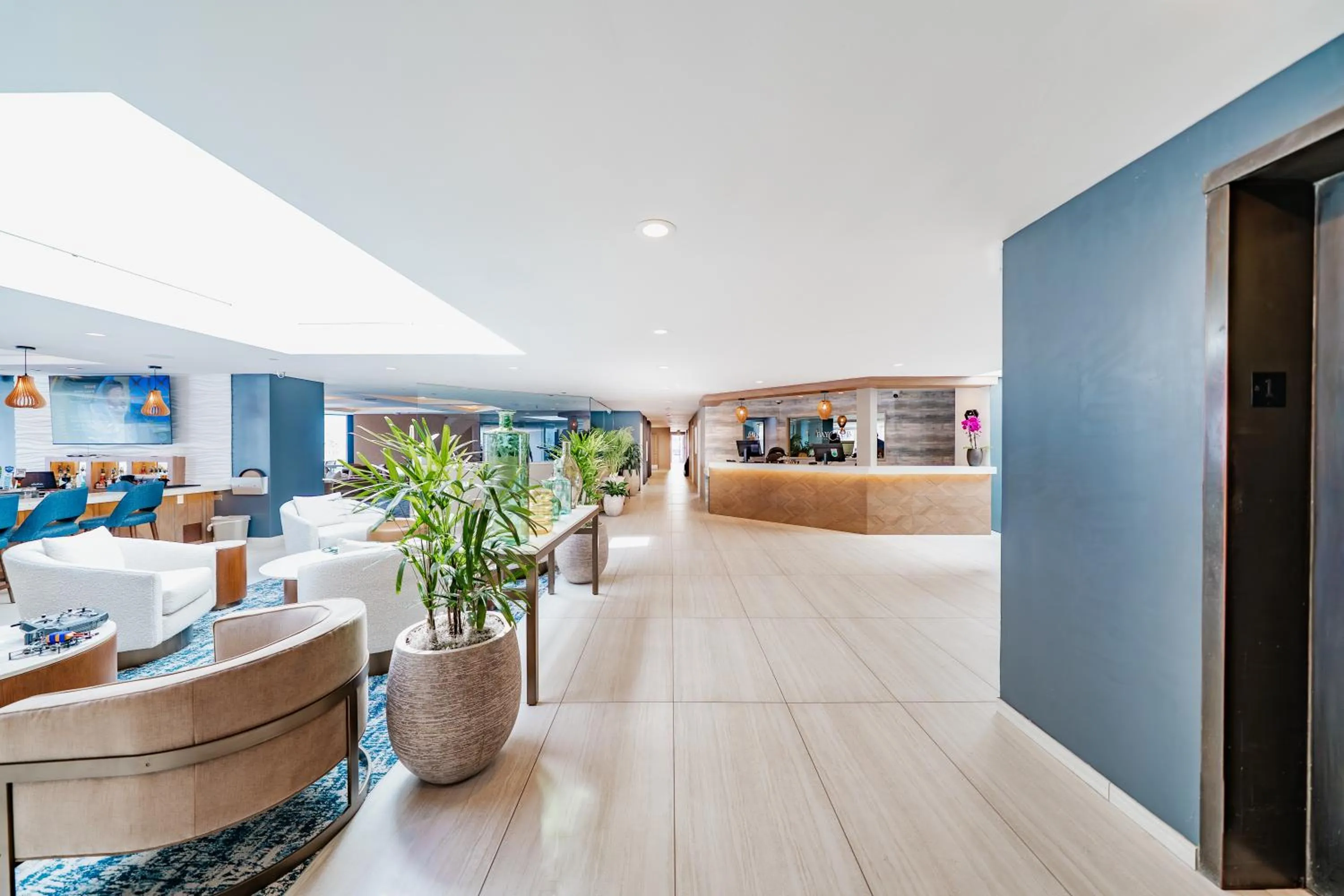 Lobby or reception in Bay Club Hotel and Marina