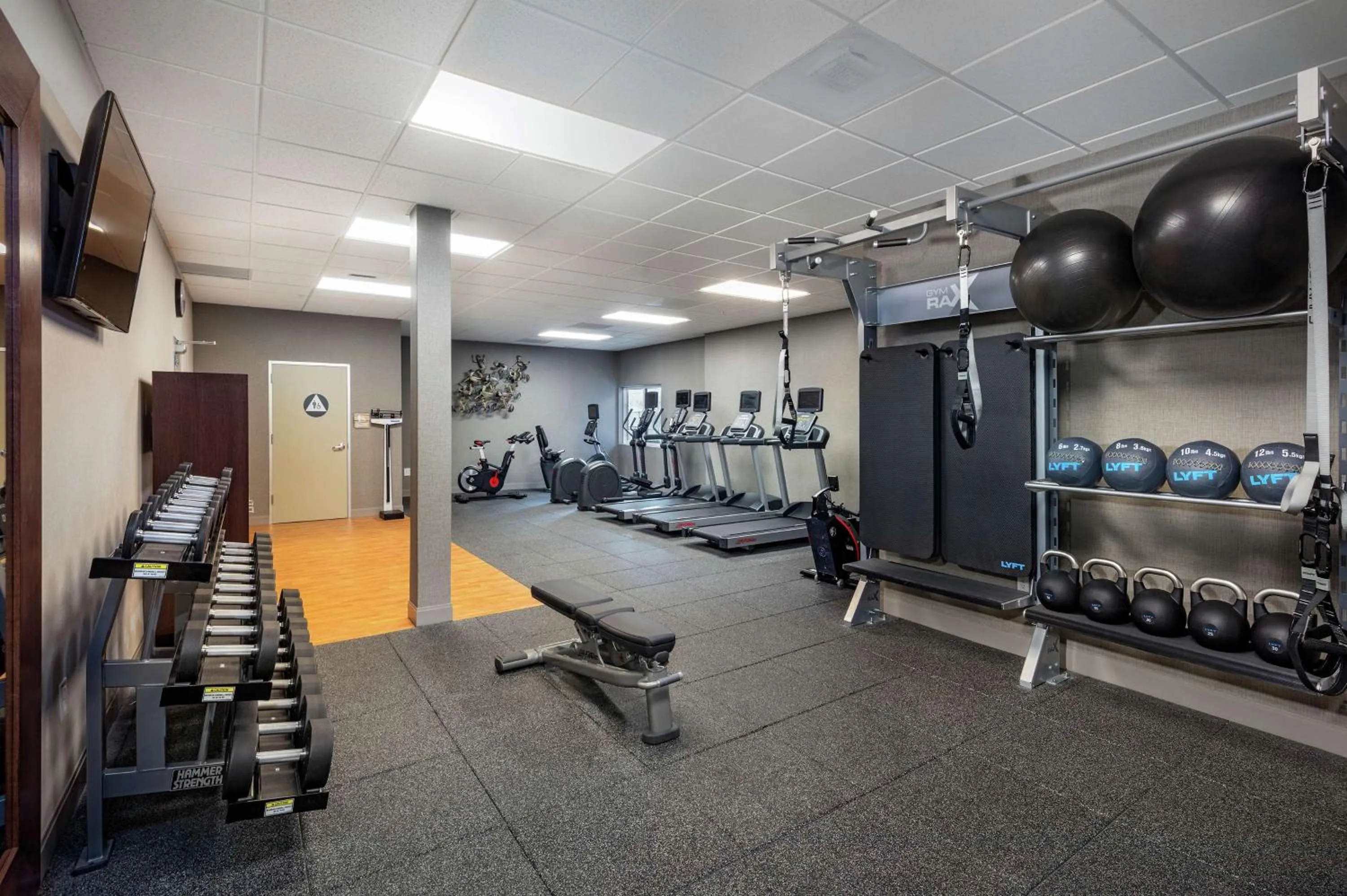 Fitness centre/facilities in Hilton Garden Inn Davis Downtown