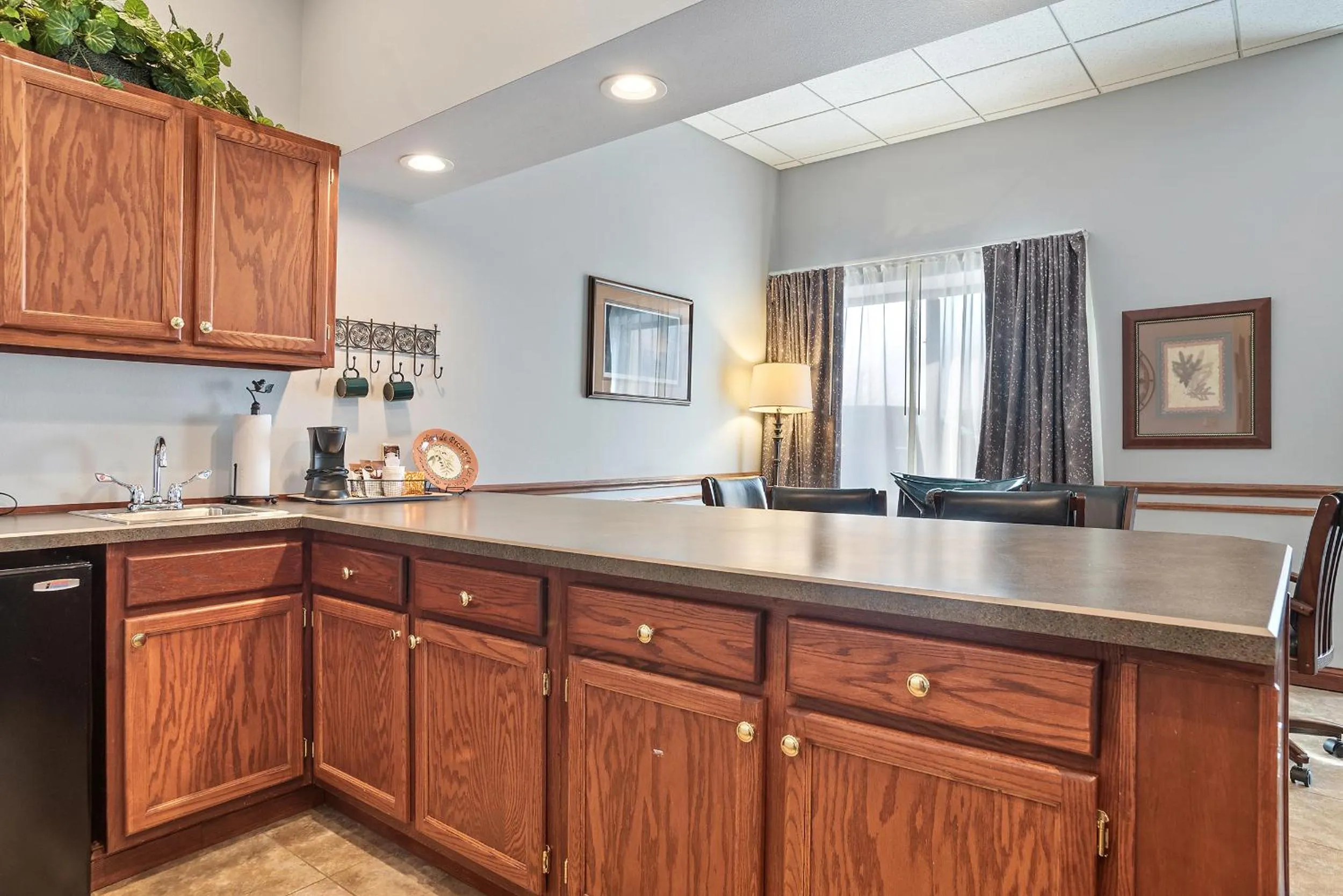 Elevation Inn & Suites, Trademark Collection by Wyndham