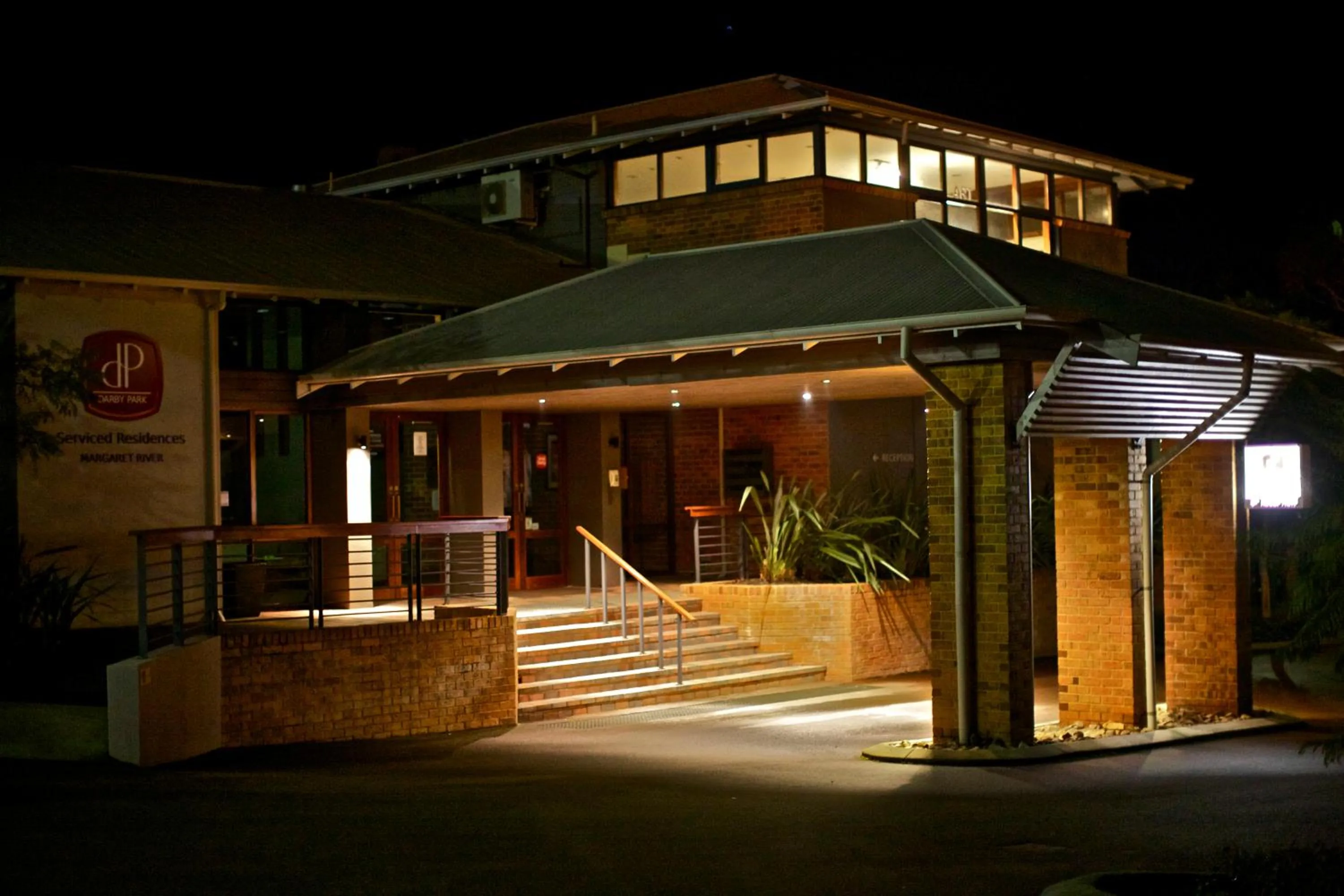 Facade/entrance in Margarets In Town Apartments