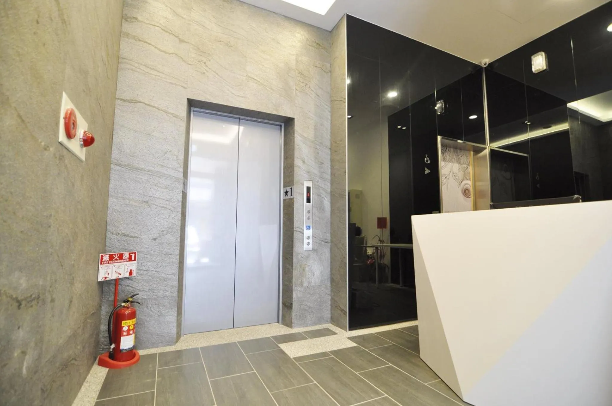 Property building in 逢甲25行館Fengjia 25 Hotel