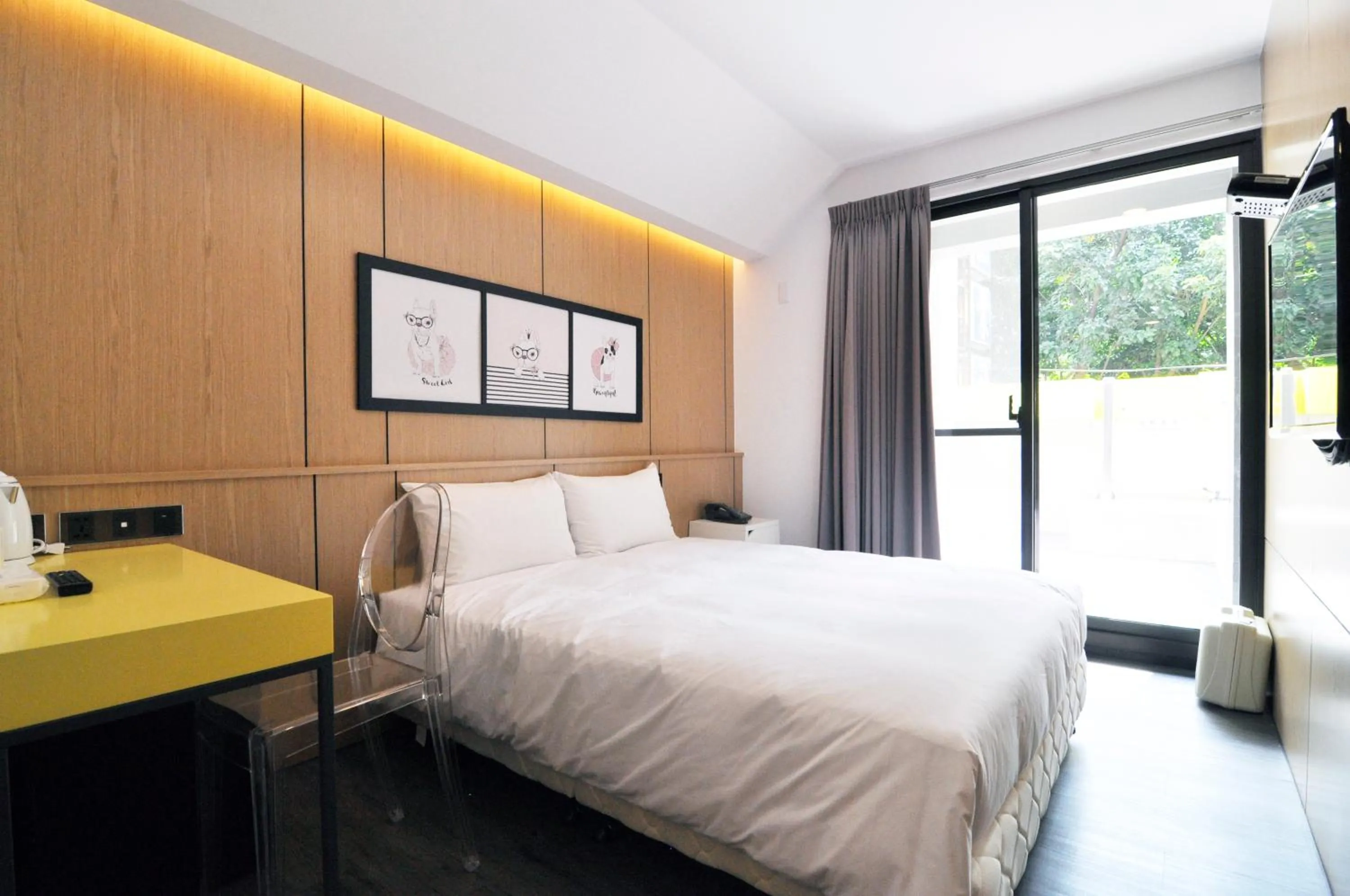 Bedroom, Bed in 逢甲25行館Fengjia 25 Hotel