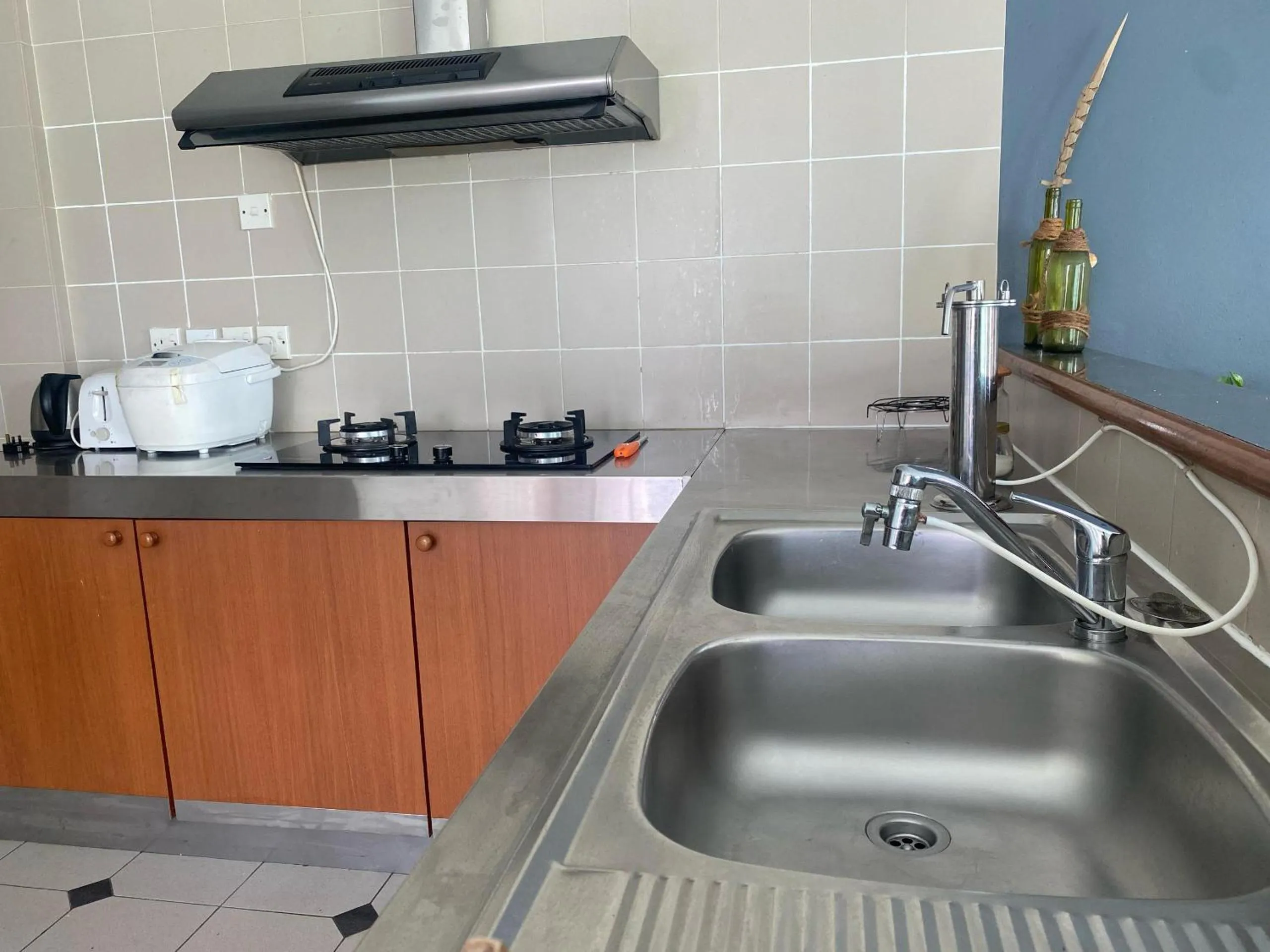 kitchen in Wesberly Apartments