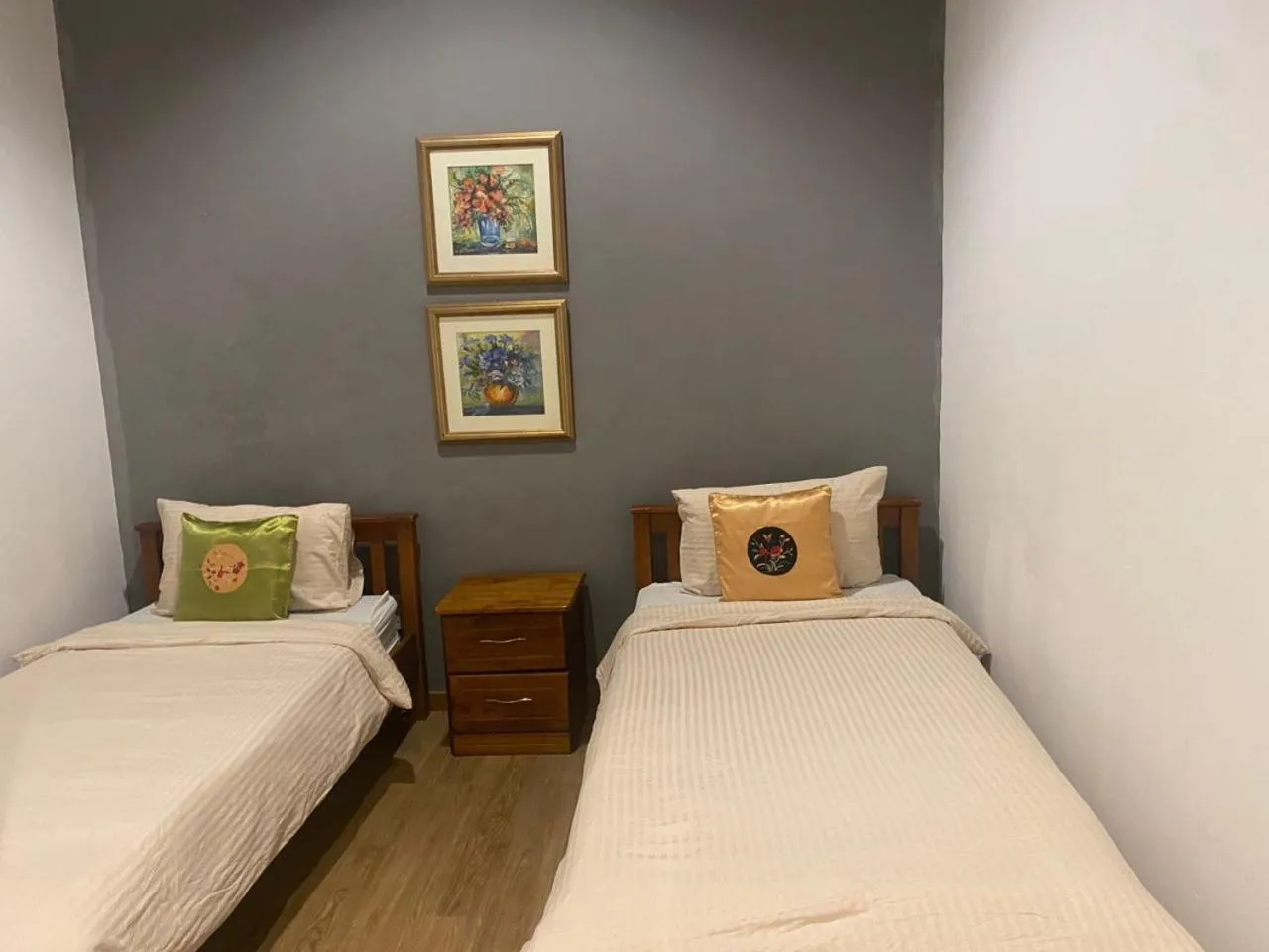 Bedroom, Bed in Wesberly Apartments