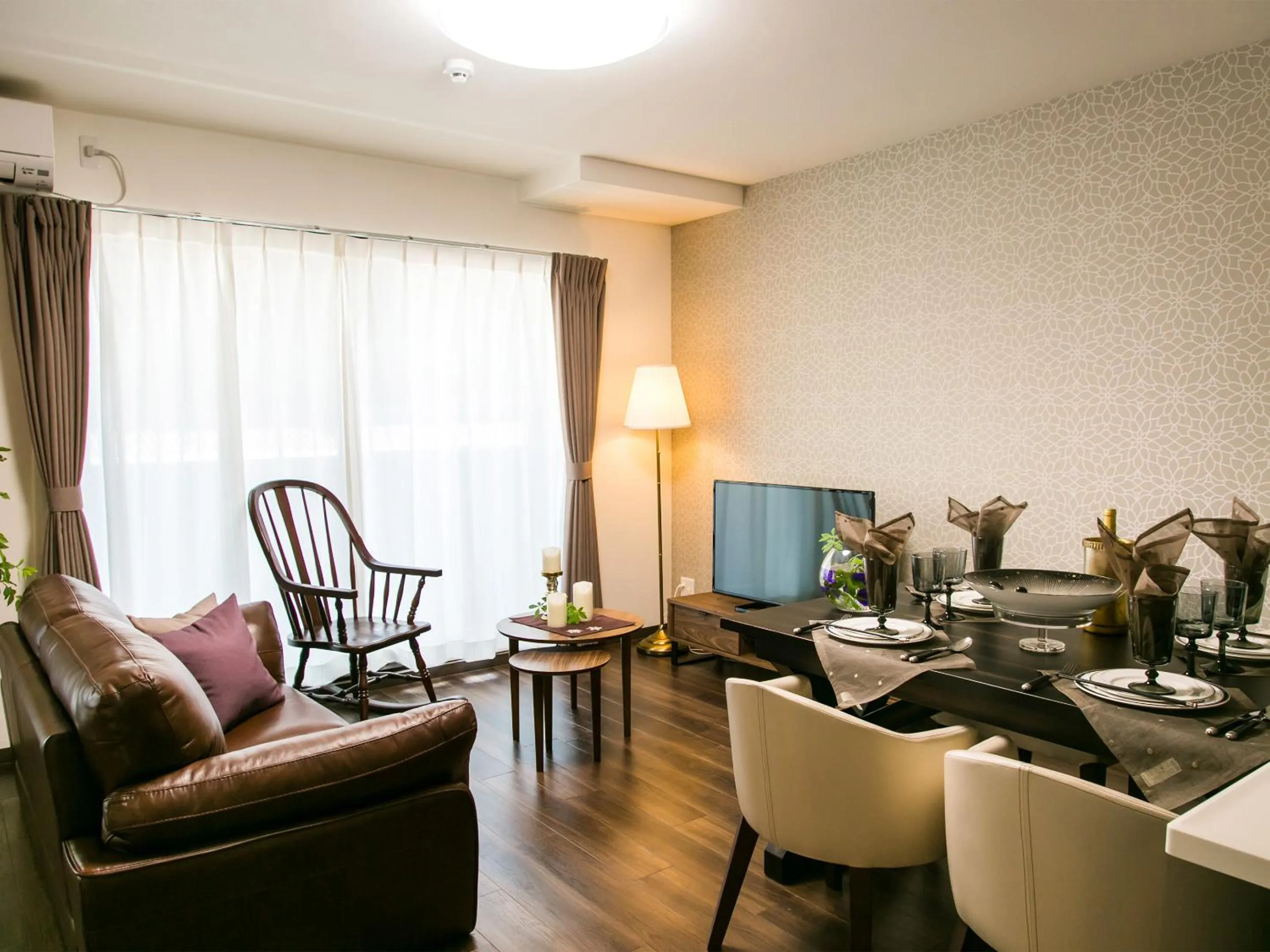 Living room in Kyoto Four Sisters Residence