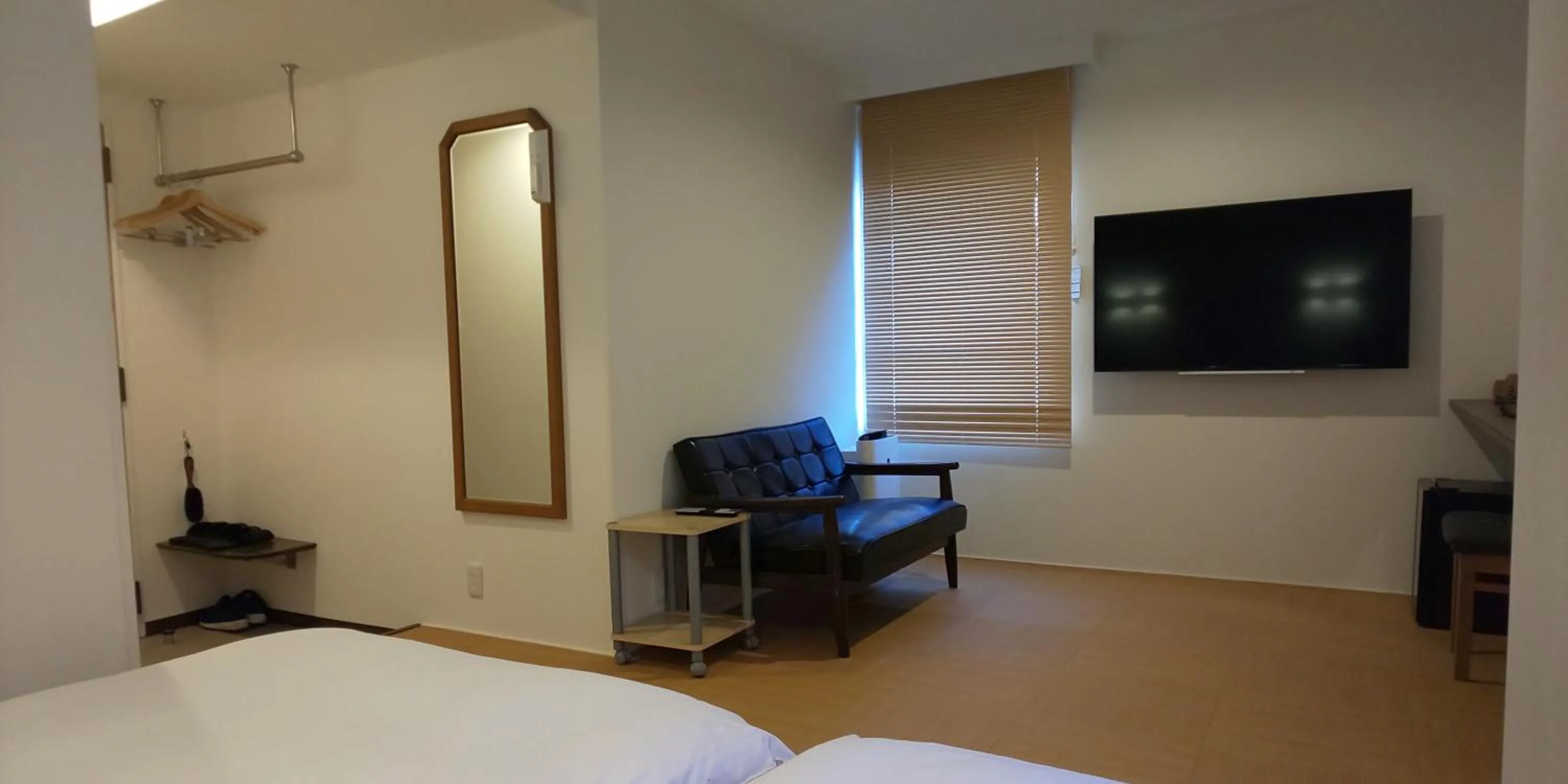 Photo of the whole room, Bed in Ueno First City Hotel