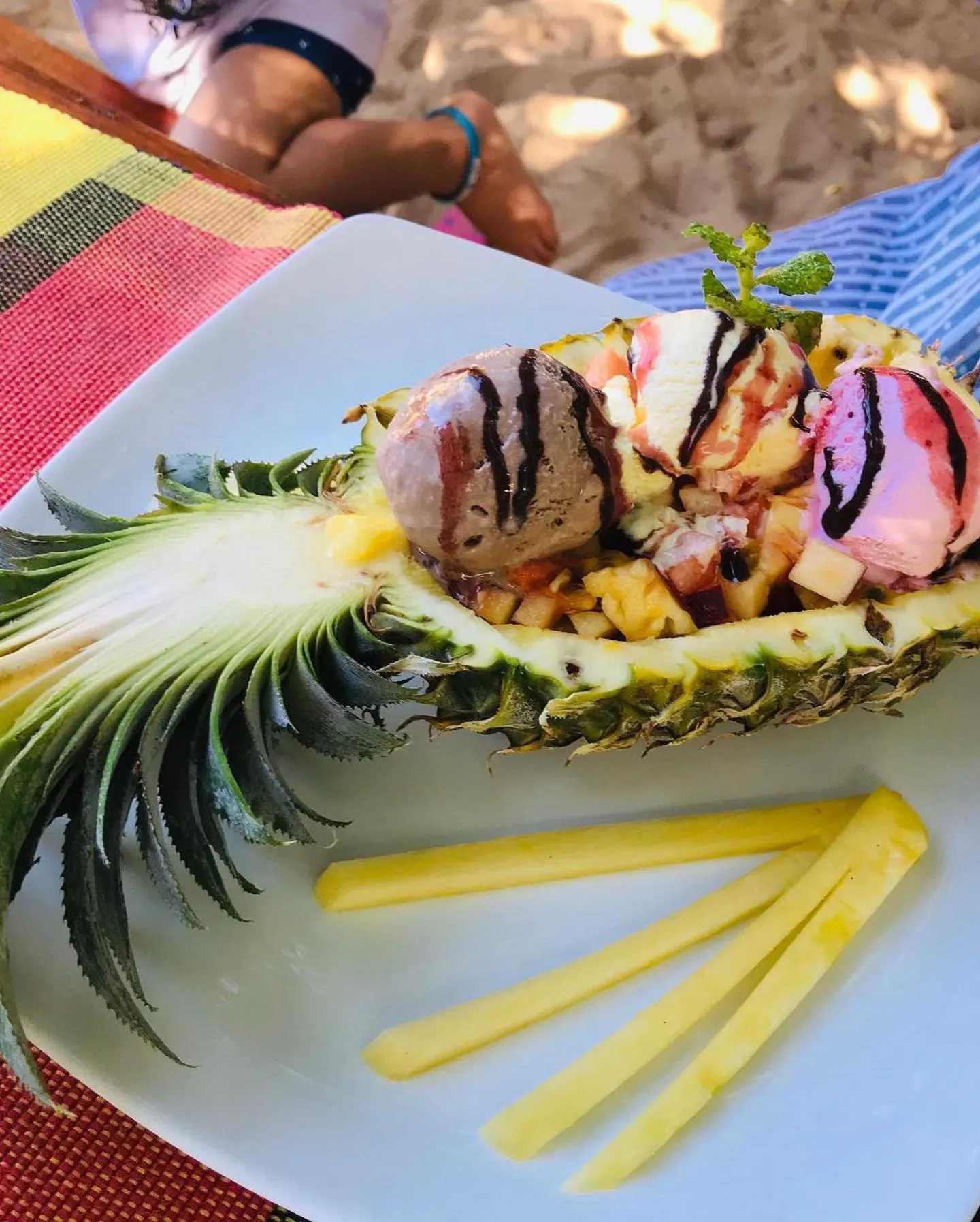 Restaurant/places to eat in De Silva Palm Resort