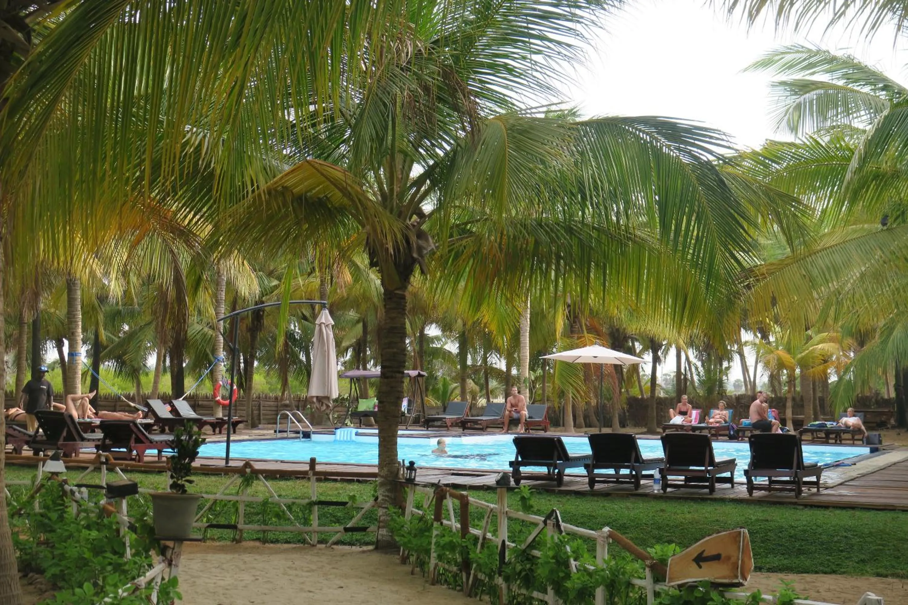 De Silva Palm Resort