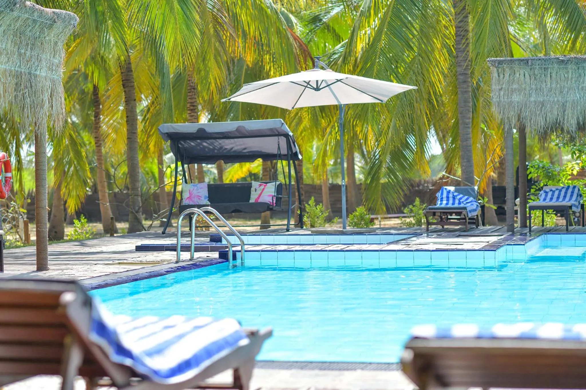 De Silva Palm Resort