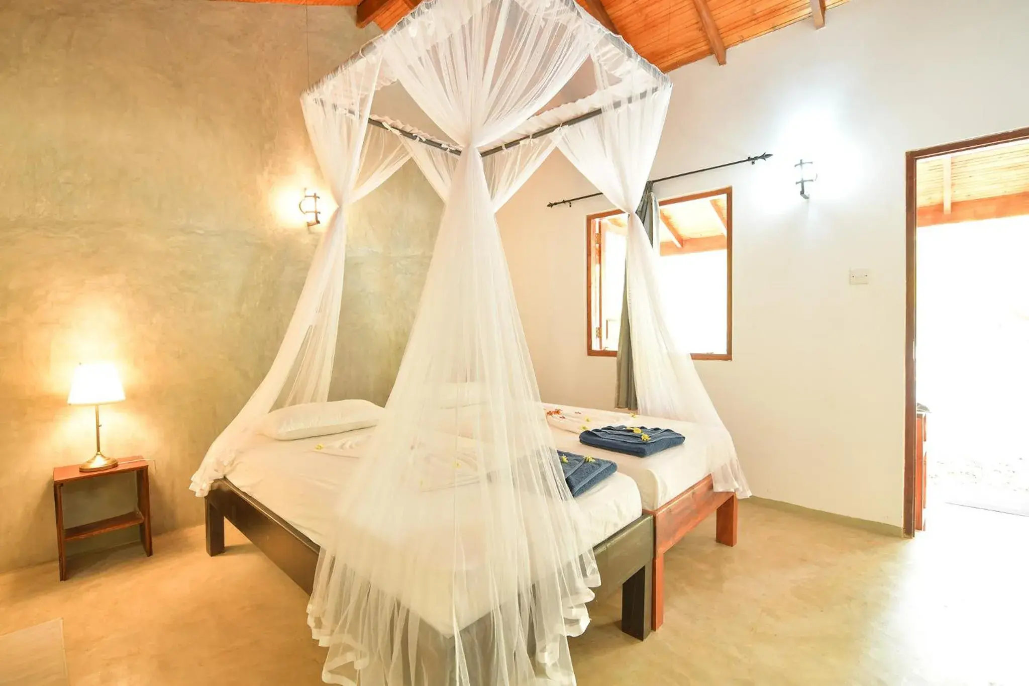Double or Twin Room with Private Bathroom - single occupancy in De Silva Palm Resort Double or Twin Room with Private Bathroom - single occupancy in De Silva Palm Resort