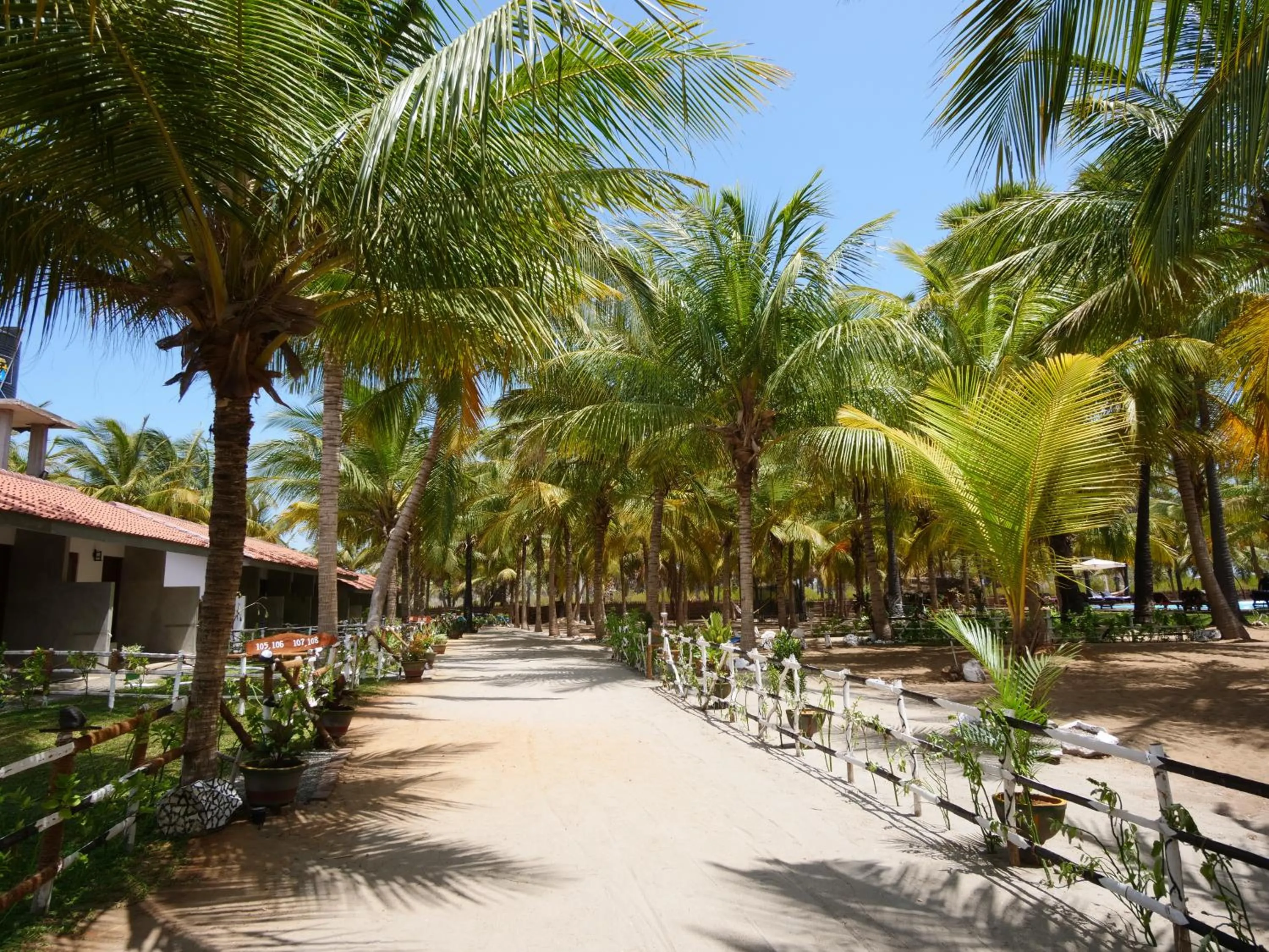 De Silva Palm Resort