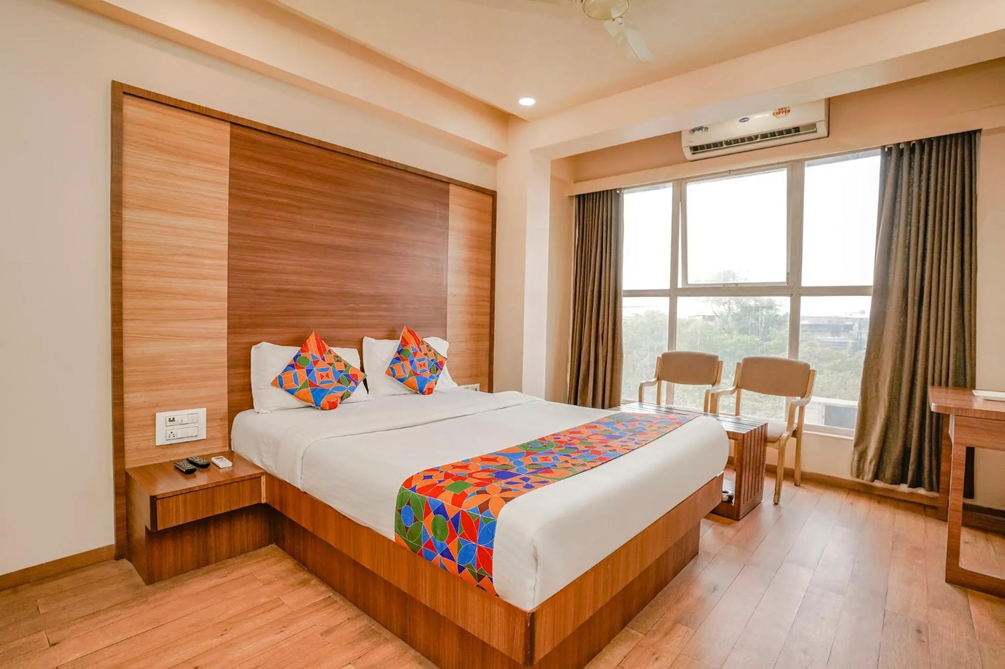 Living room in Hotel Mahadev Residency - Dapode, Bhiwandi