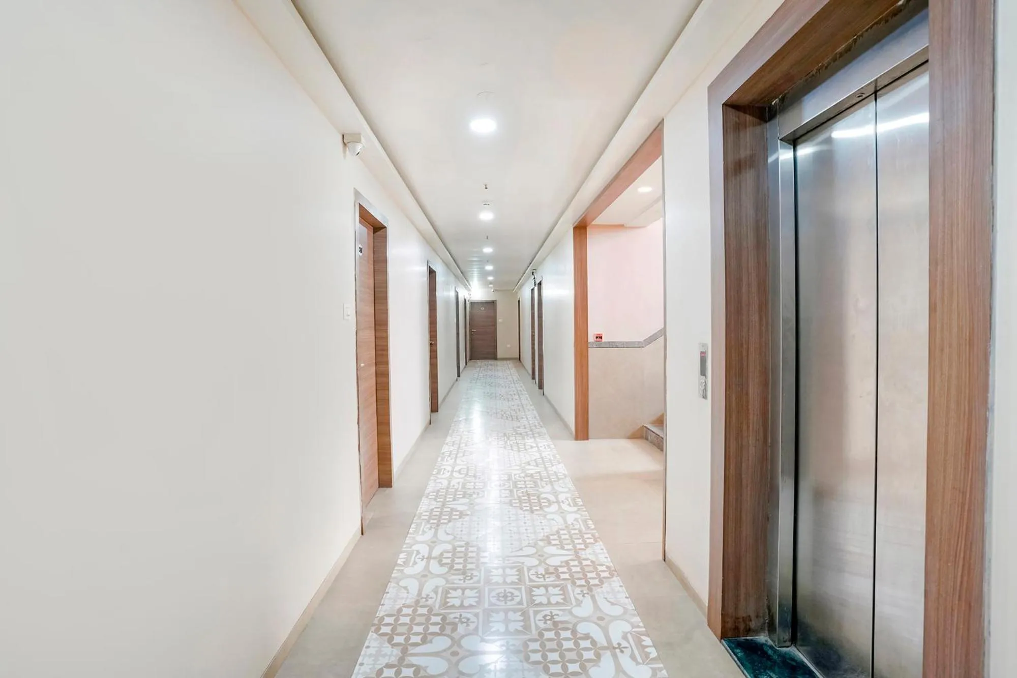 Lobby or reception in Hotel Mahadev Residency - Dapode, Bhiwandi